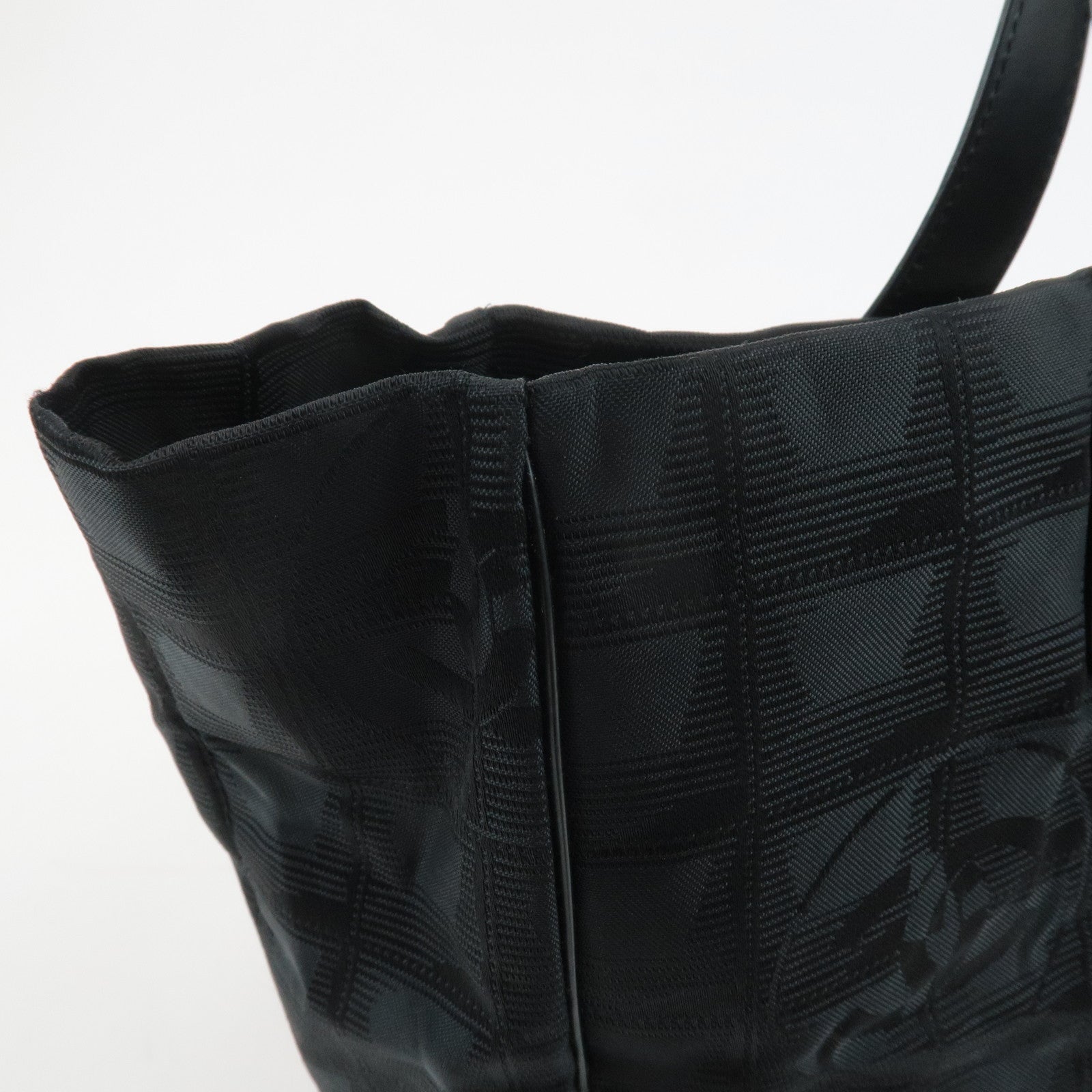 CHANEL New Travel Line Nylon Jacquard Leather Tote Bag A15991 Used