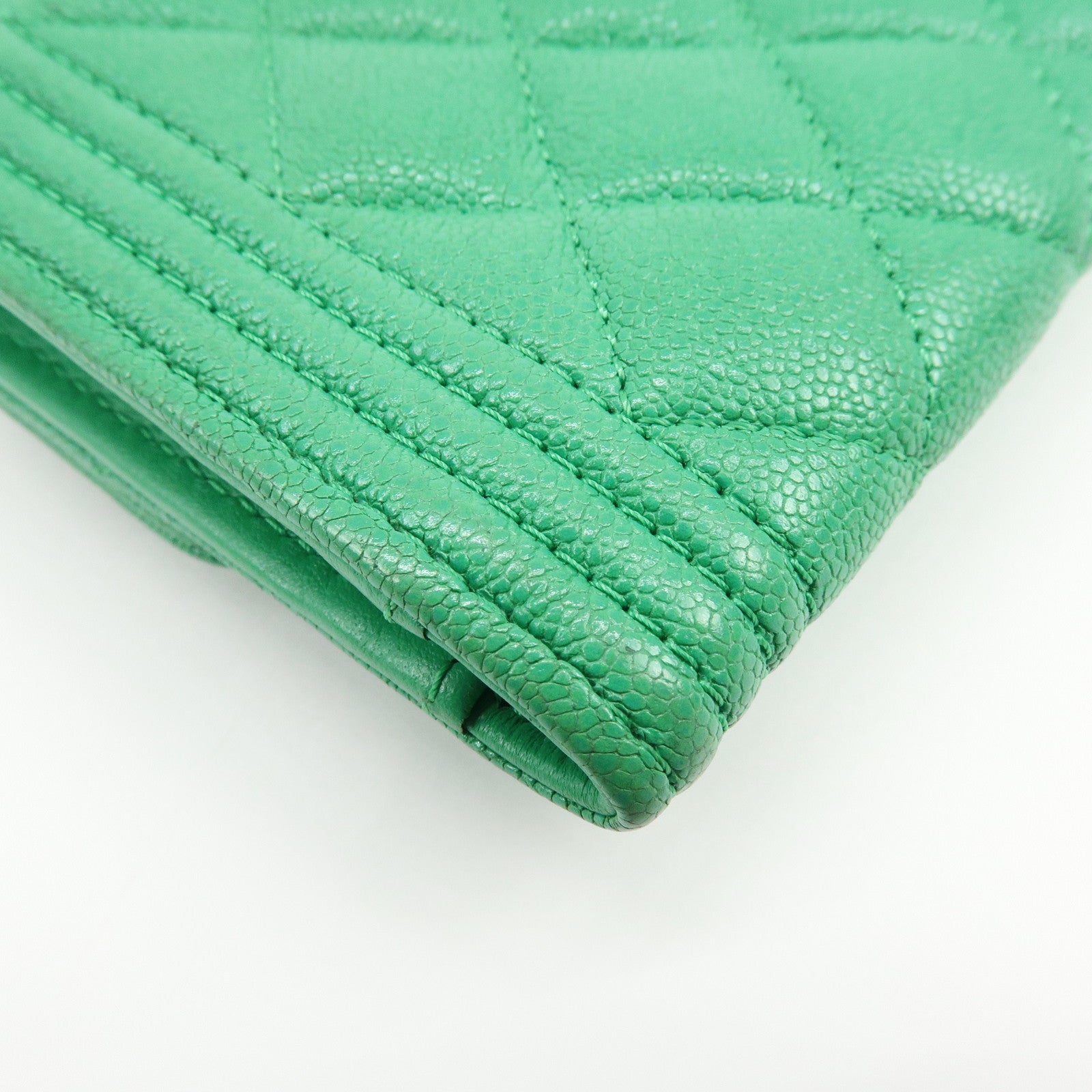 CHANEL Boy Chanel COCO Mark Caviarskin Compact Wallet Green