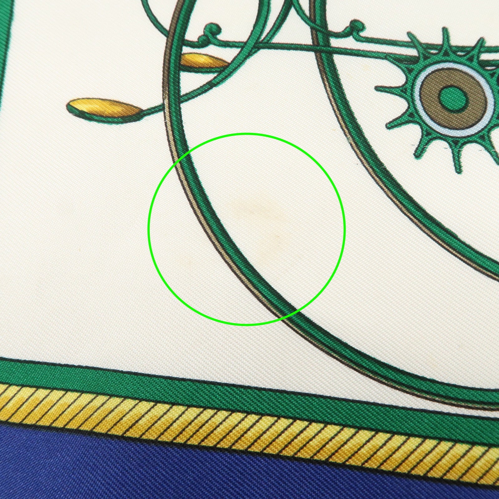 HERMES Carre 90 Silk 100% LES VOITURES A TRANSFORMATION