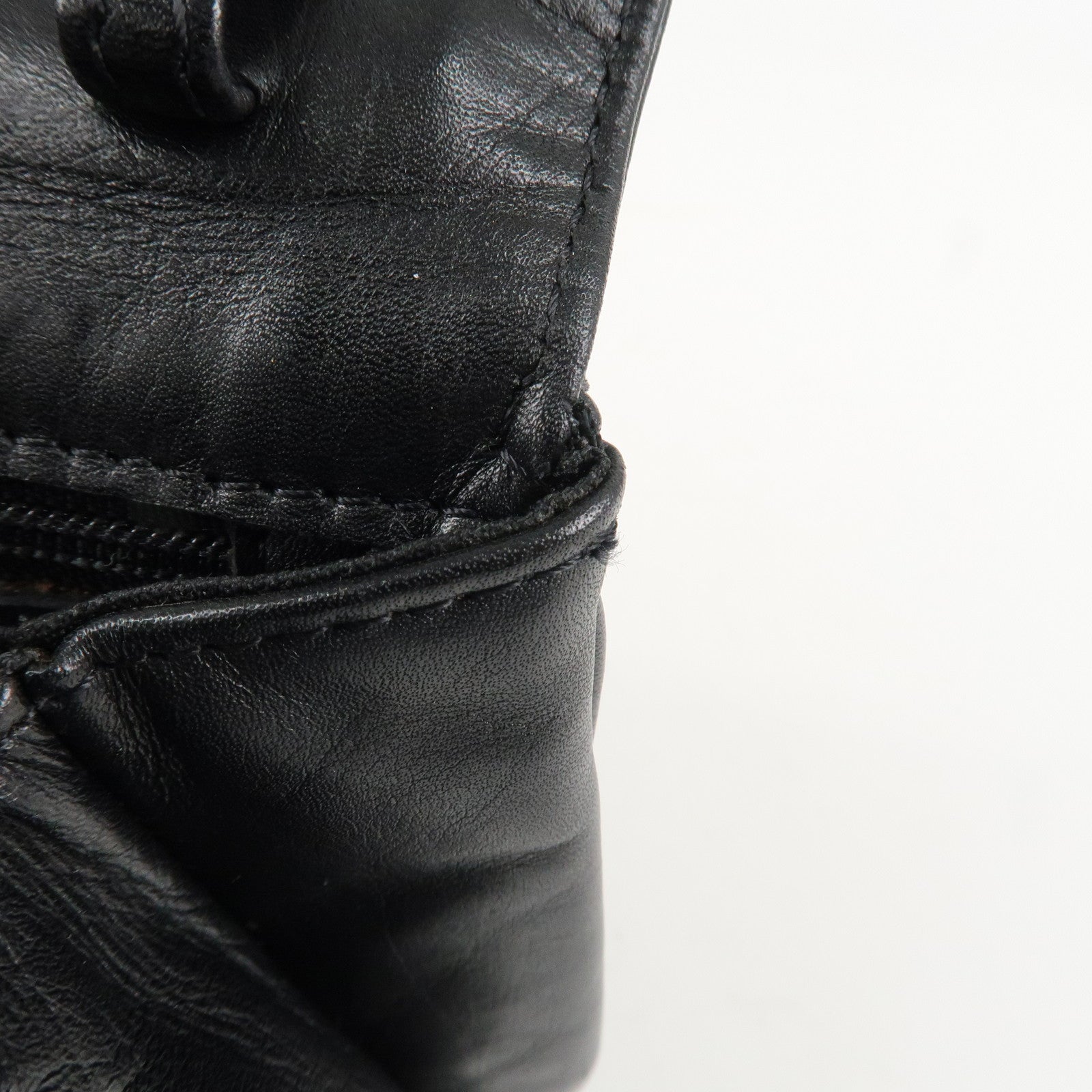 FENDI Leather Hand Bag Tassel Charm Gold Hardware Black Used