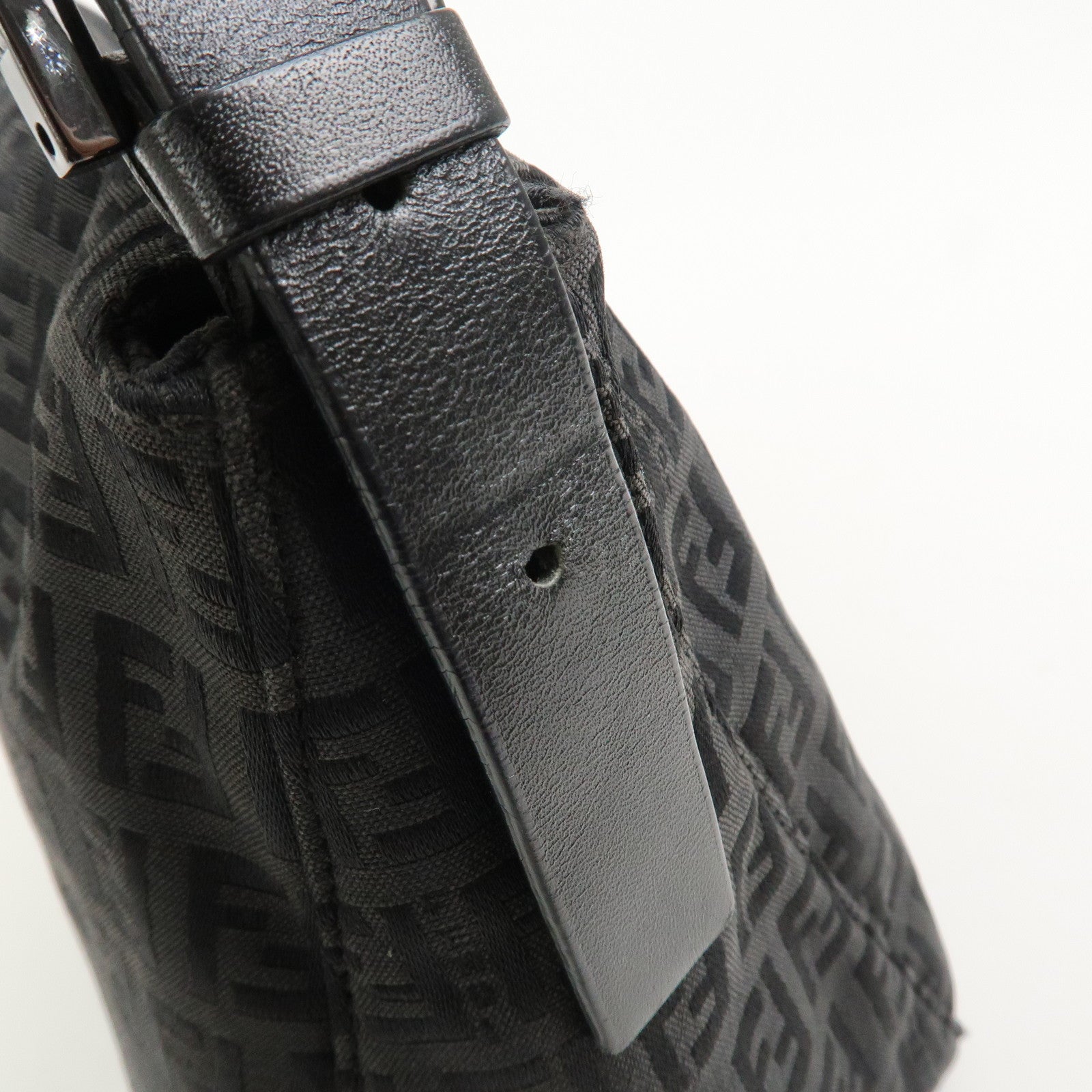 FENDI Mamma Baguette Zucchino Canvas Leather Shoulder Bag 8BR004