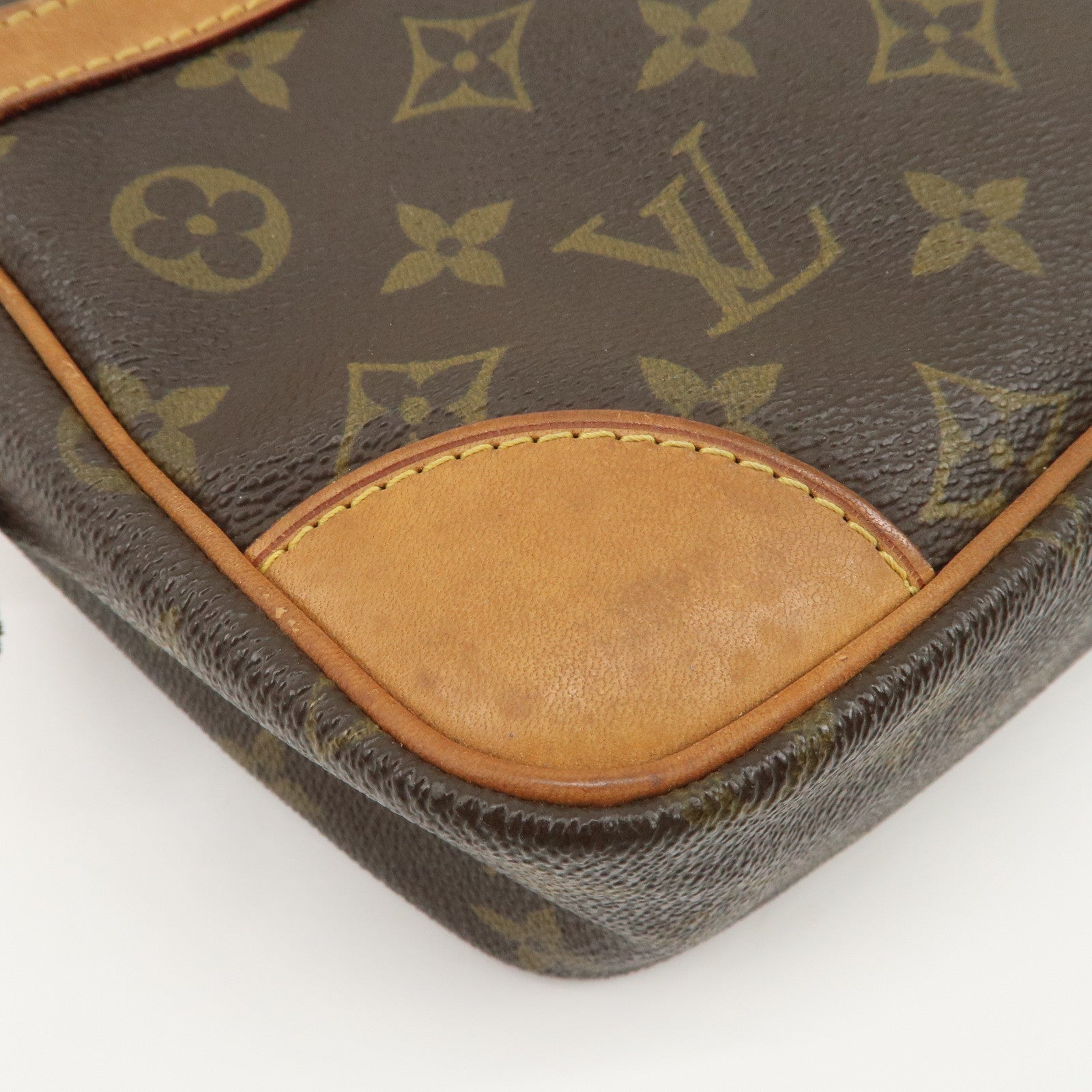 Louis Vuitton Monogram Compiegne 28 Pouch Clutch Bag Brown M51845