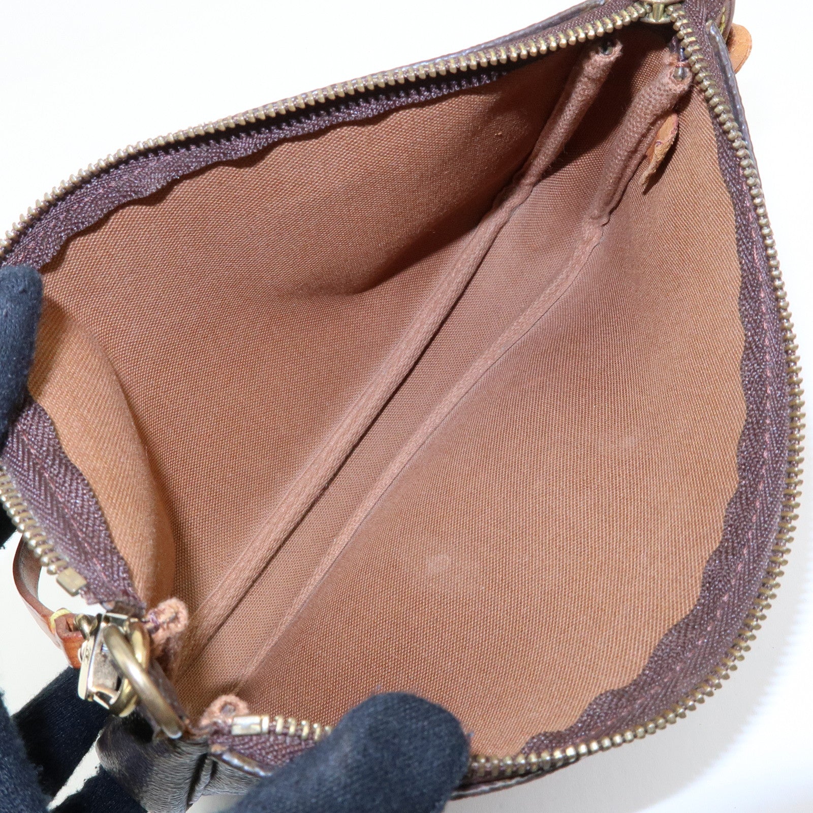 Louis Vuitton Monogram Pochette Accessoires Pouch Hand Bag M51980
