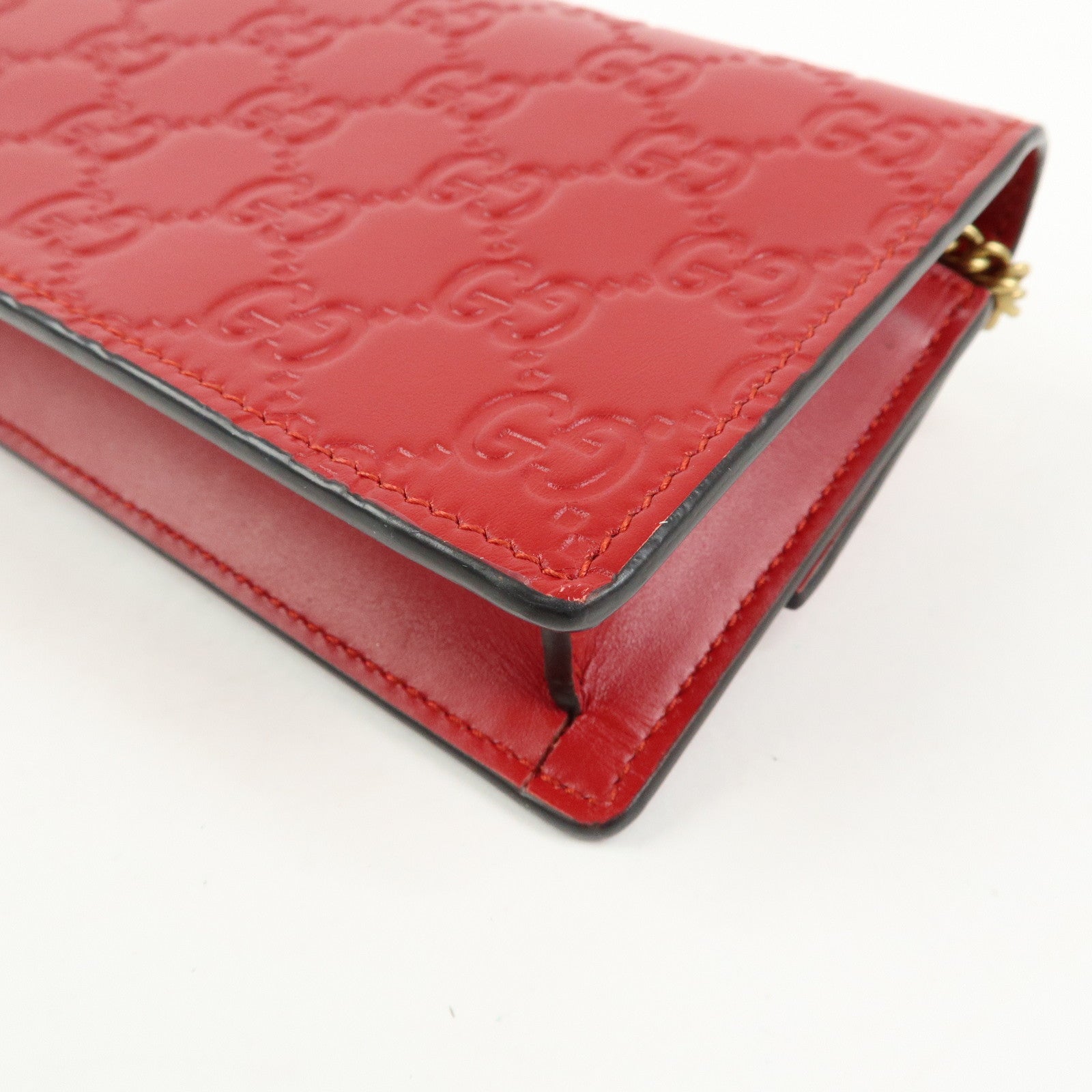 GUCCI Interlocking G Guccissima Chain Shoulder Bag Cherry 481291