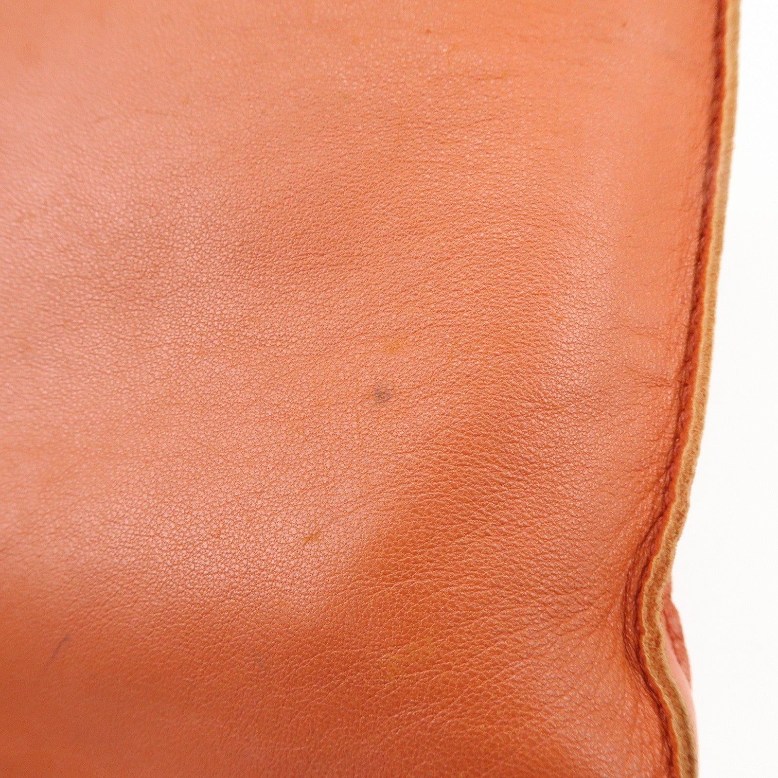 HERMES Leather Clou de Selle Shoulder Bag Crossbody Bag □P Stamped