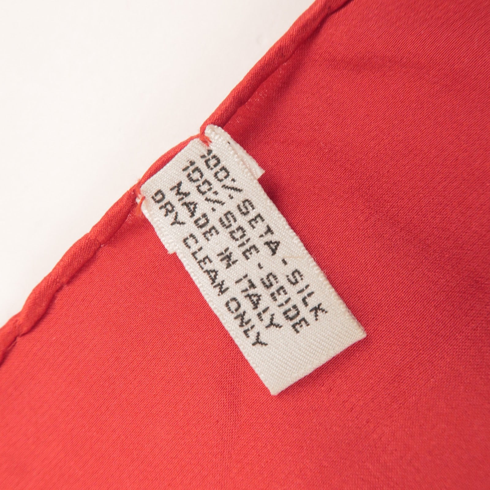 CHANEL Silk 100% Scarf Rose Print Floral Pattern 93x93 Red Gold