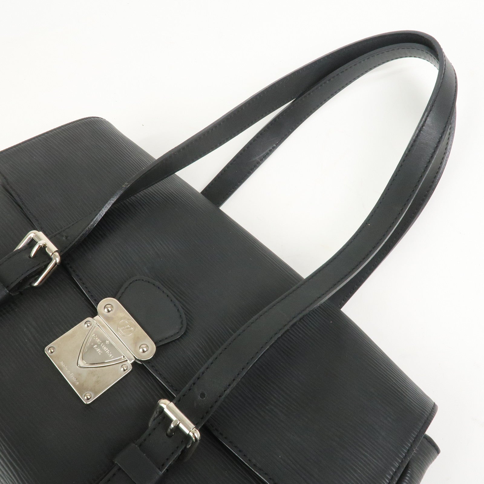Louis Vuitton Epi Segur MM Shoulder Bag Hand Bag Noir M58862