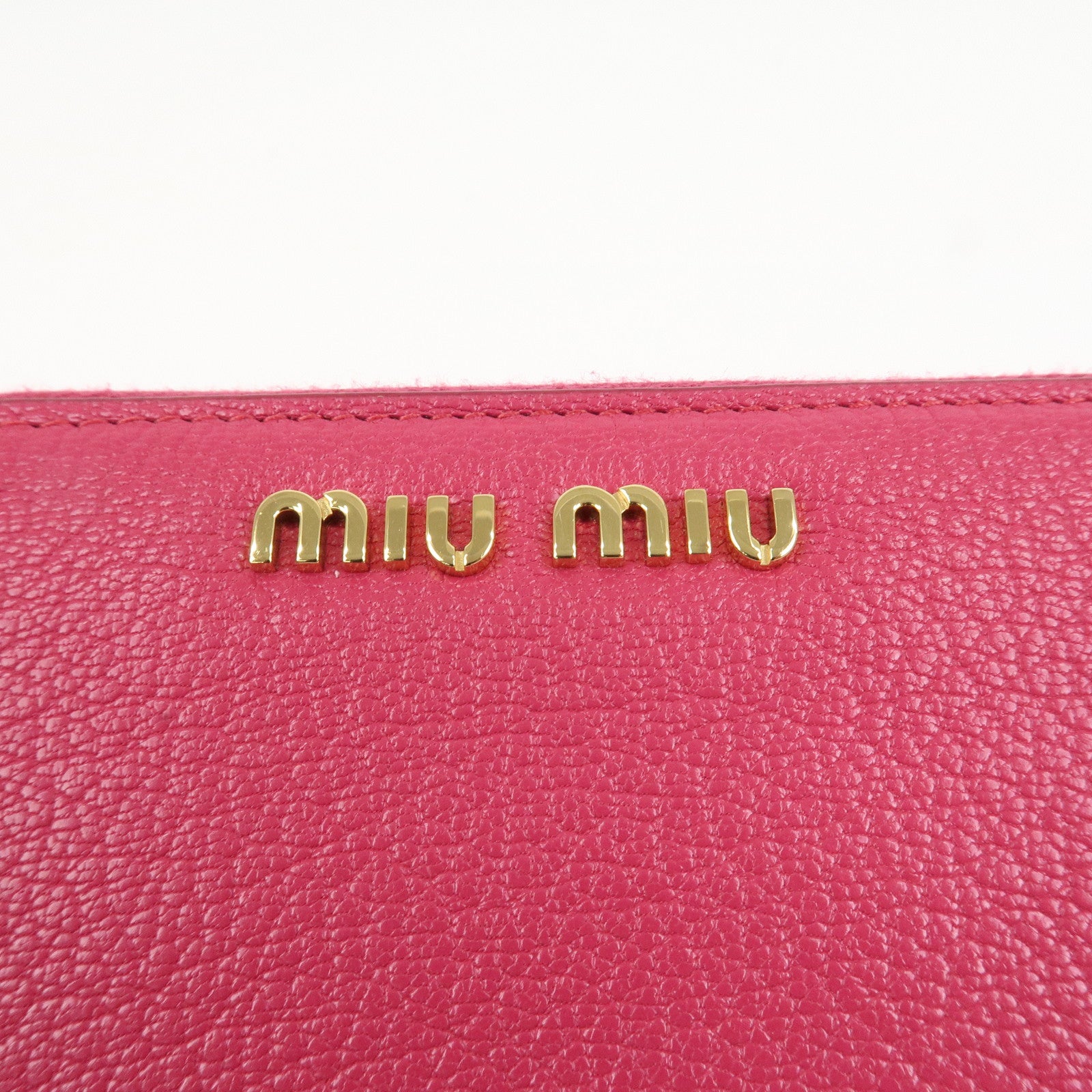 MIU MIU Logo Leather Round Zippy Wallet Pink 5M0506