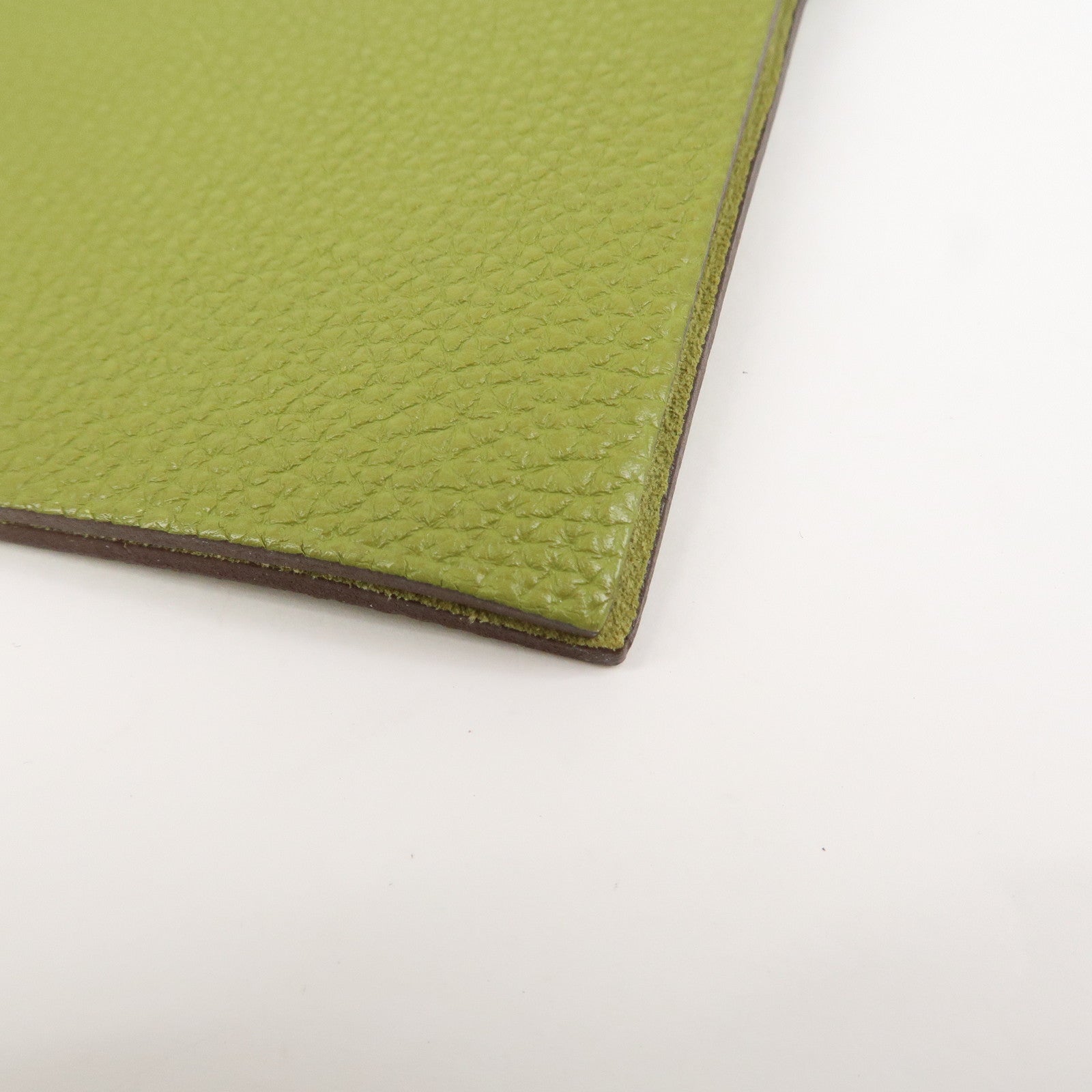 HERMES Ulysse MM Leather Notebook Cover Agenda L Stamped Green