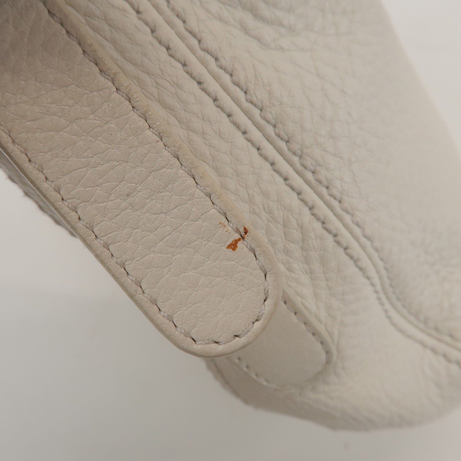 BOTTEGA VENETA Cervo Leather Shoulder Bag Hand Bag White 133507