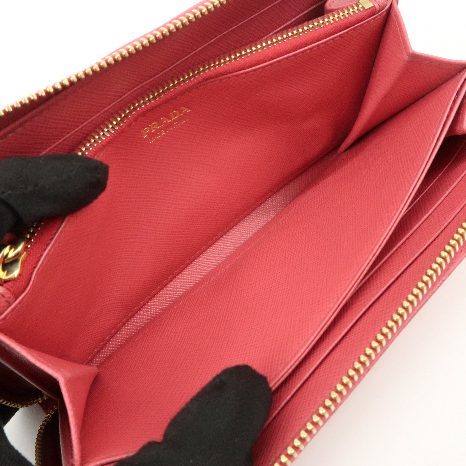 PRADA Logo Saffiano Leather Round Zippy Long Wallet Pink 1M0506