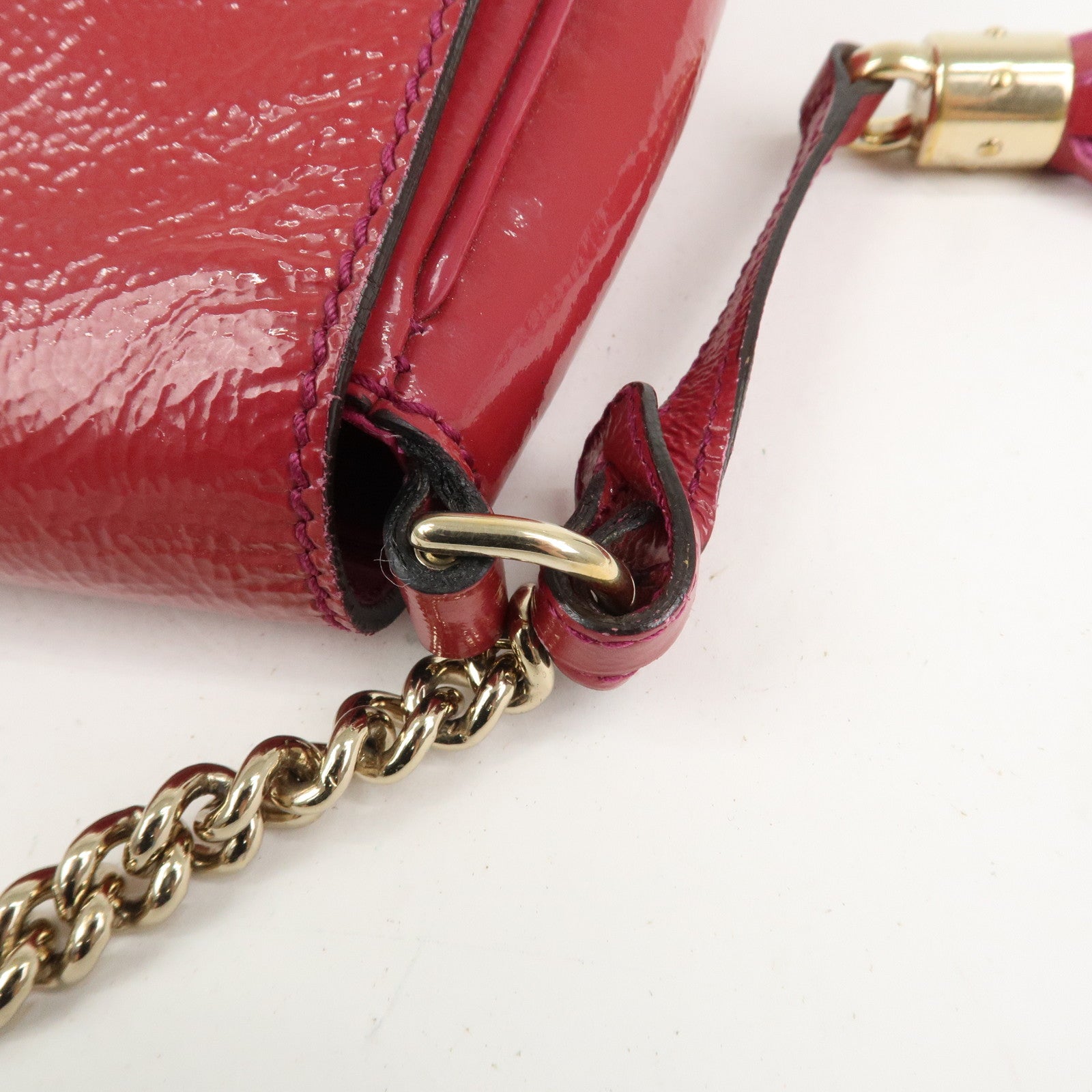 GUCCI SOHO Patent Leather Chain Shoulder Bag Red 336752