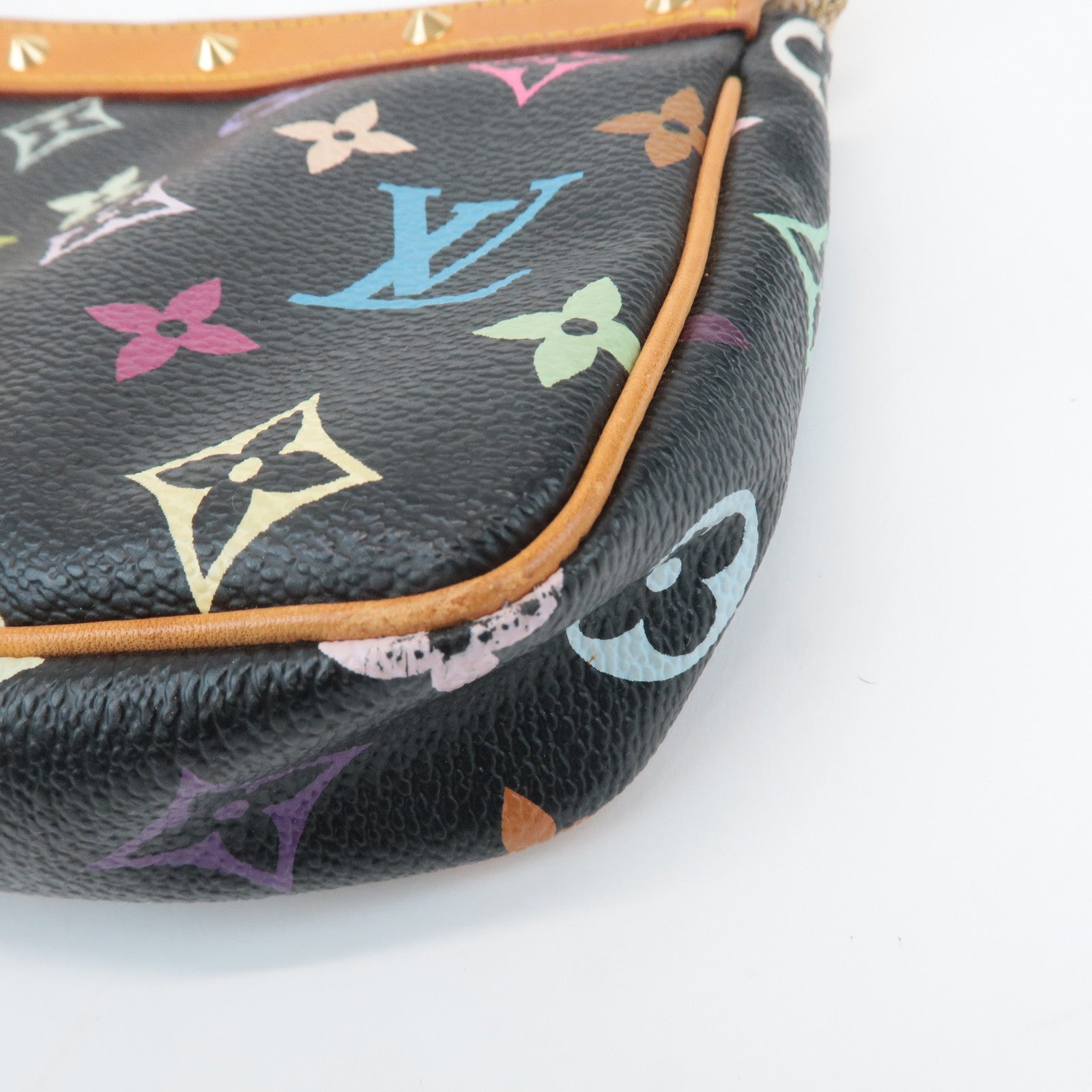 Louis Vuitton Monogram Multicolor Pochette Accessoires Noir M92648