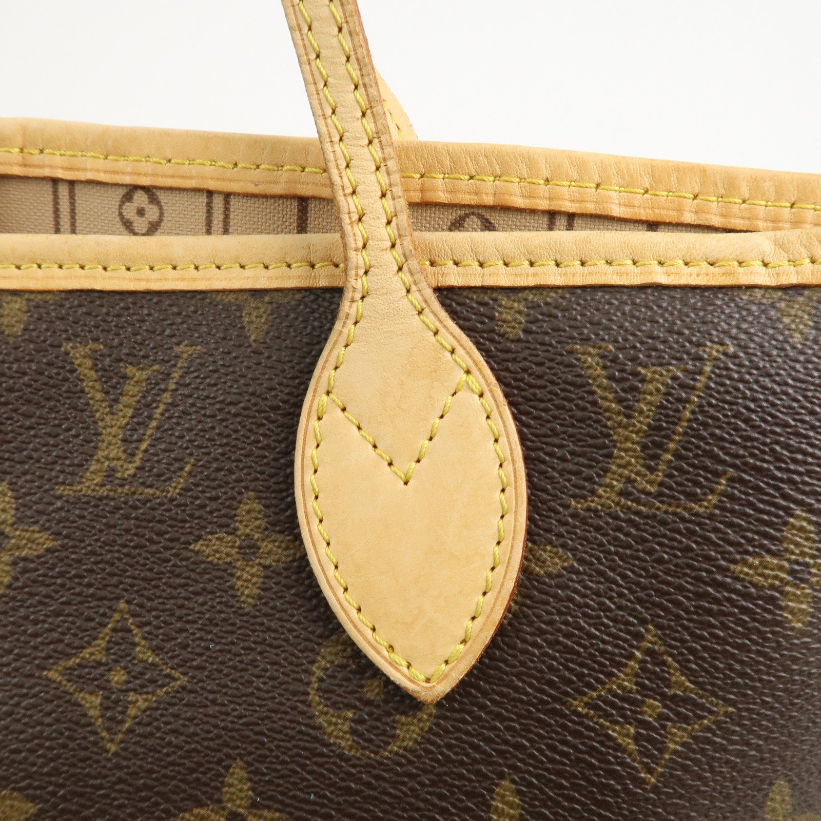 Louis Vuitton Monogram Neverfull MM Tote Bag Brown M40156