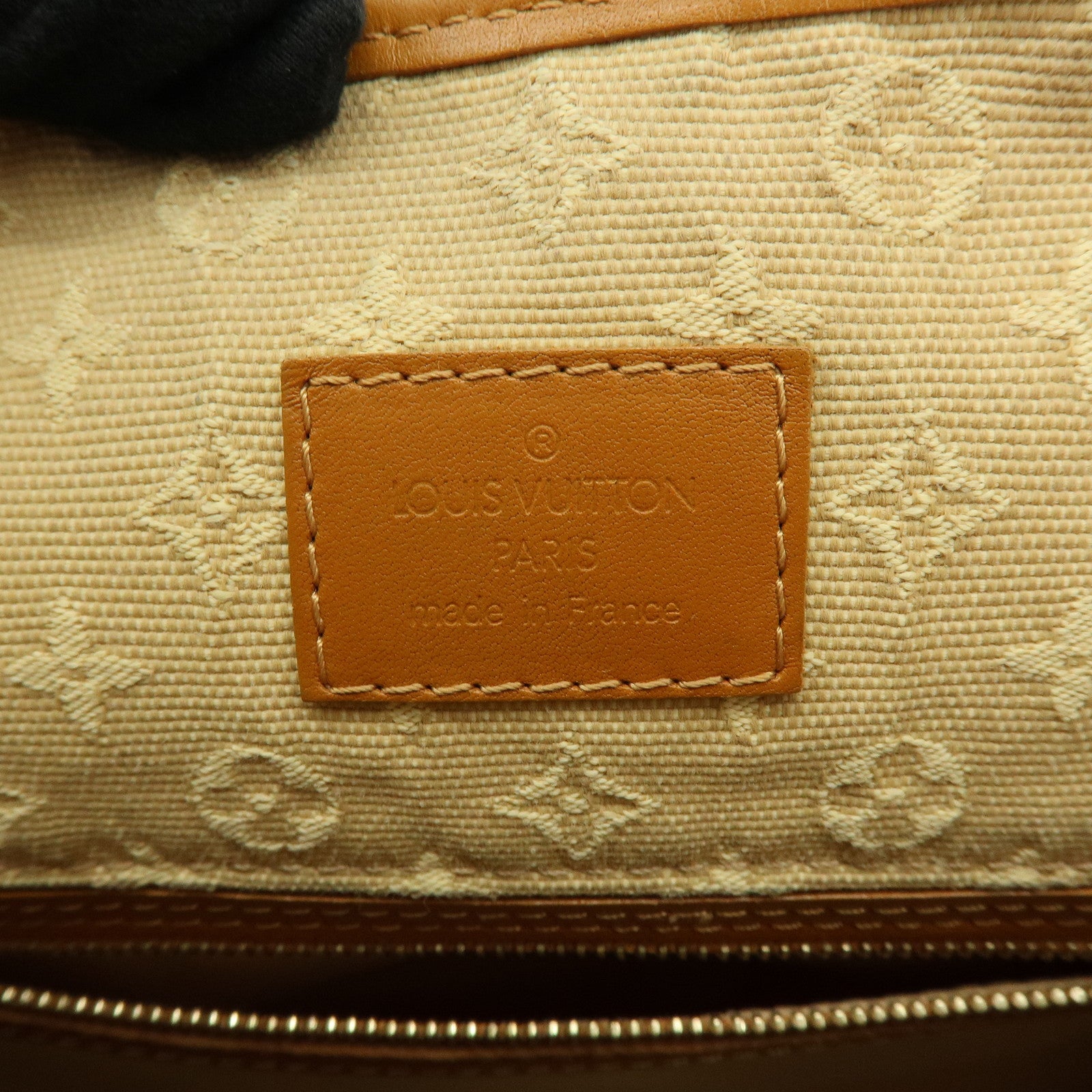 Louis Vuitton Monogram Mini Buzas Mary Kate Shoulder Bag M92323