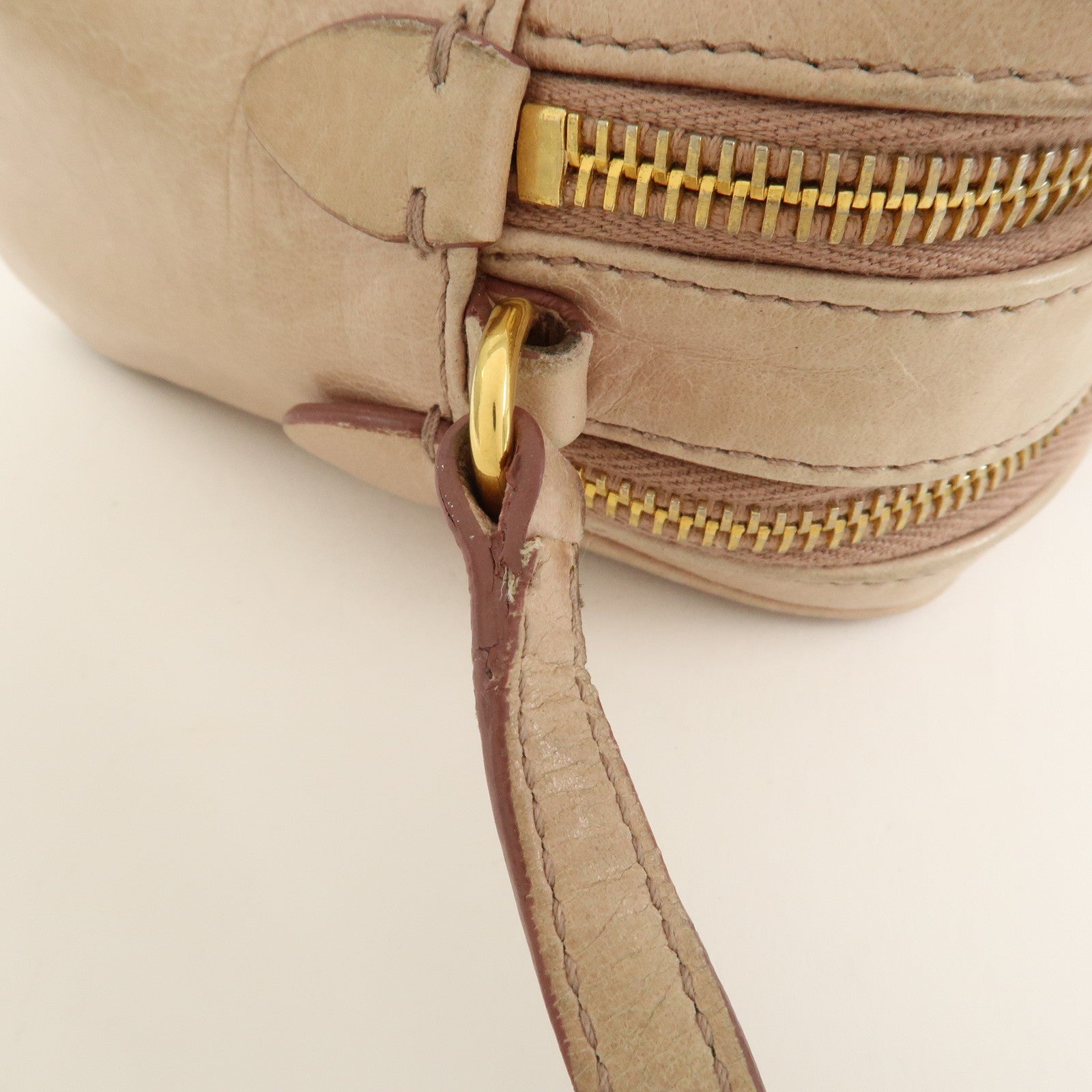 MIU MIU Leather Shoulder Bag Crossbody Bag Light Pink 5BH543