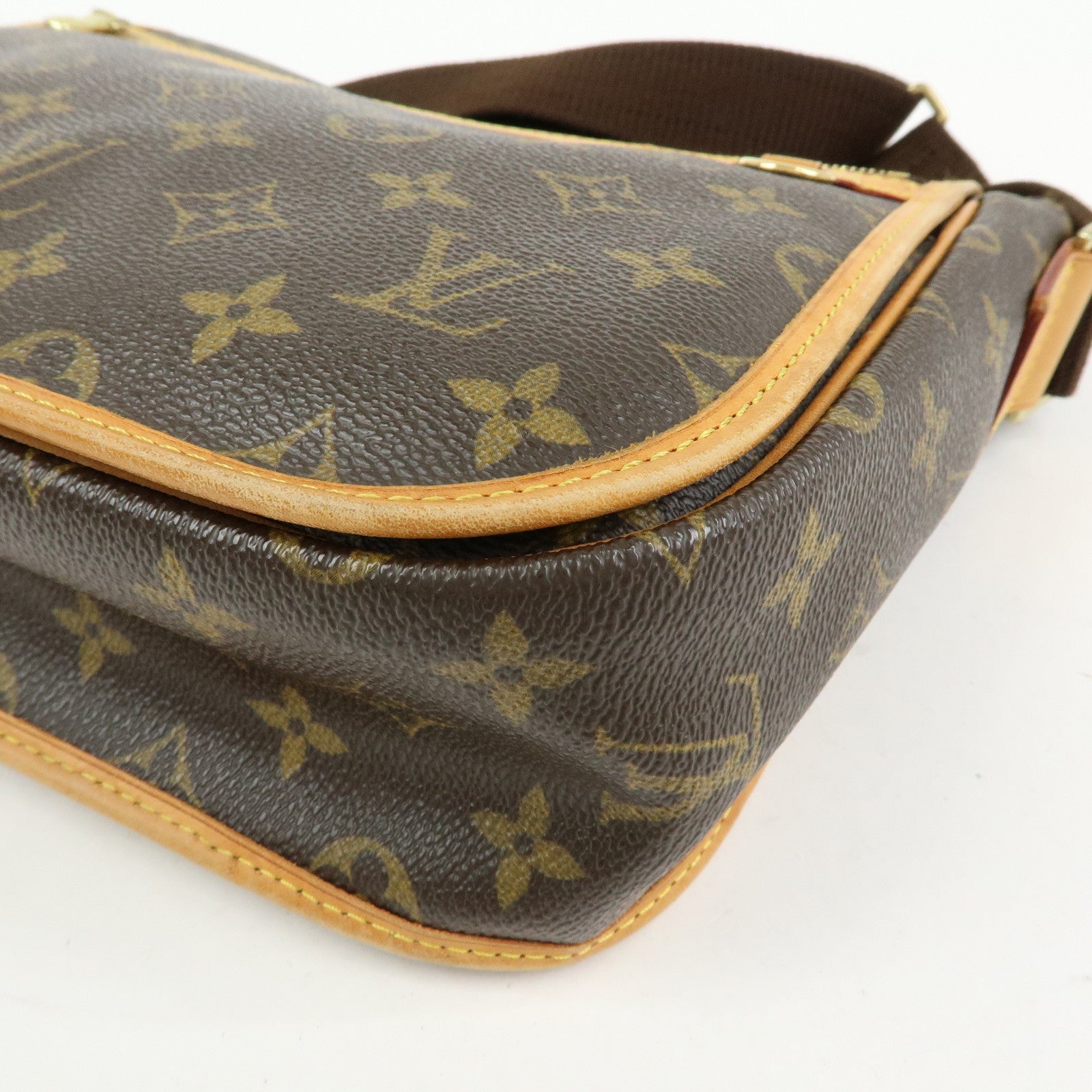 Louis Vuitton Monogram Messenger Bosphore PM Shoulder Bag M40106