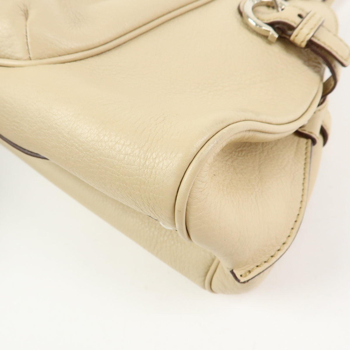 Ferragamo Gancini Leather Drawstring Shoulder Bag Hand Bag Beige