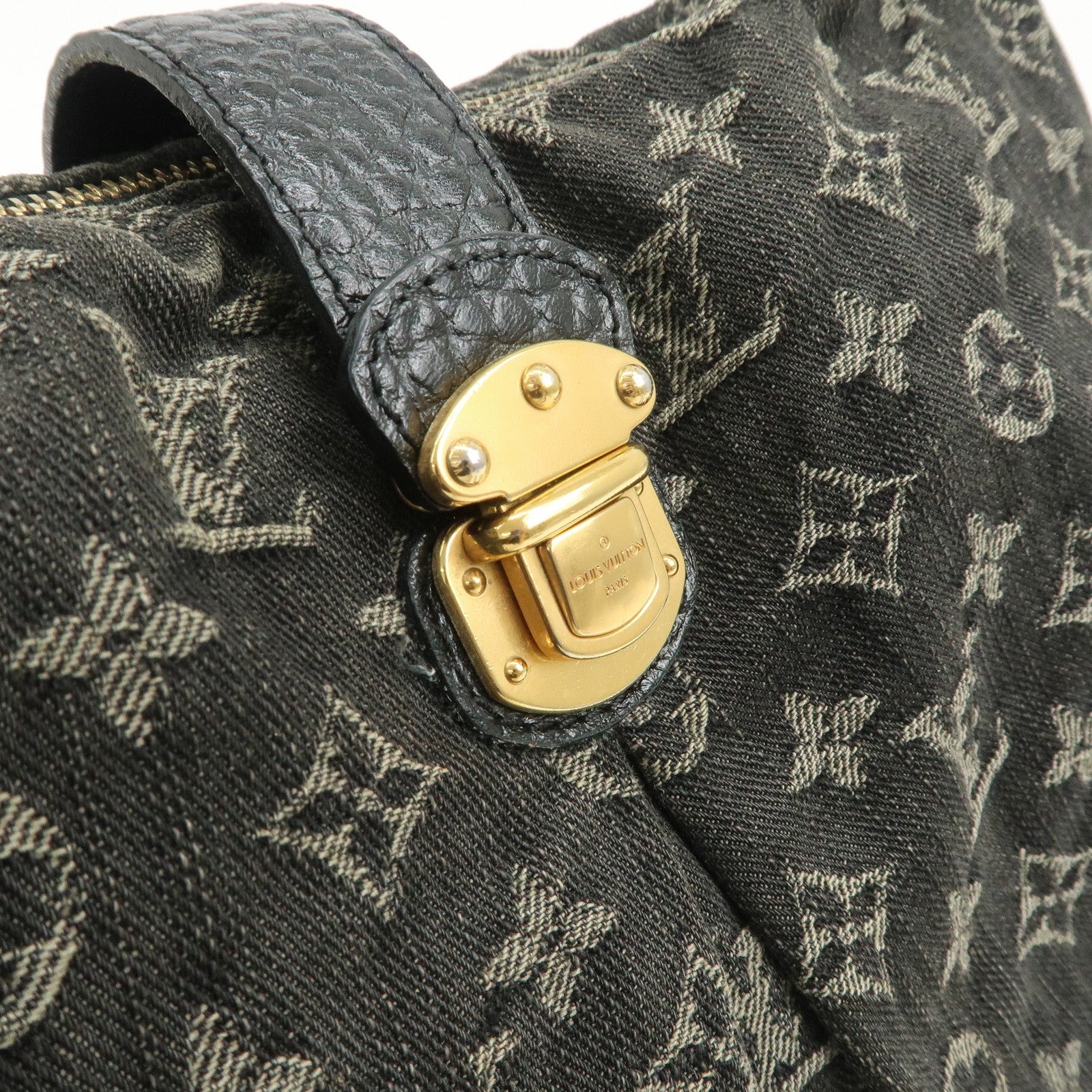 Louis Vuitton Monogram Denim Slightly Shoulder Bag Noir M95835