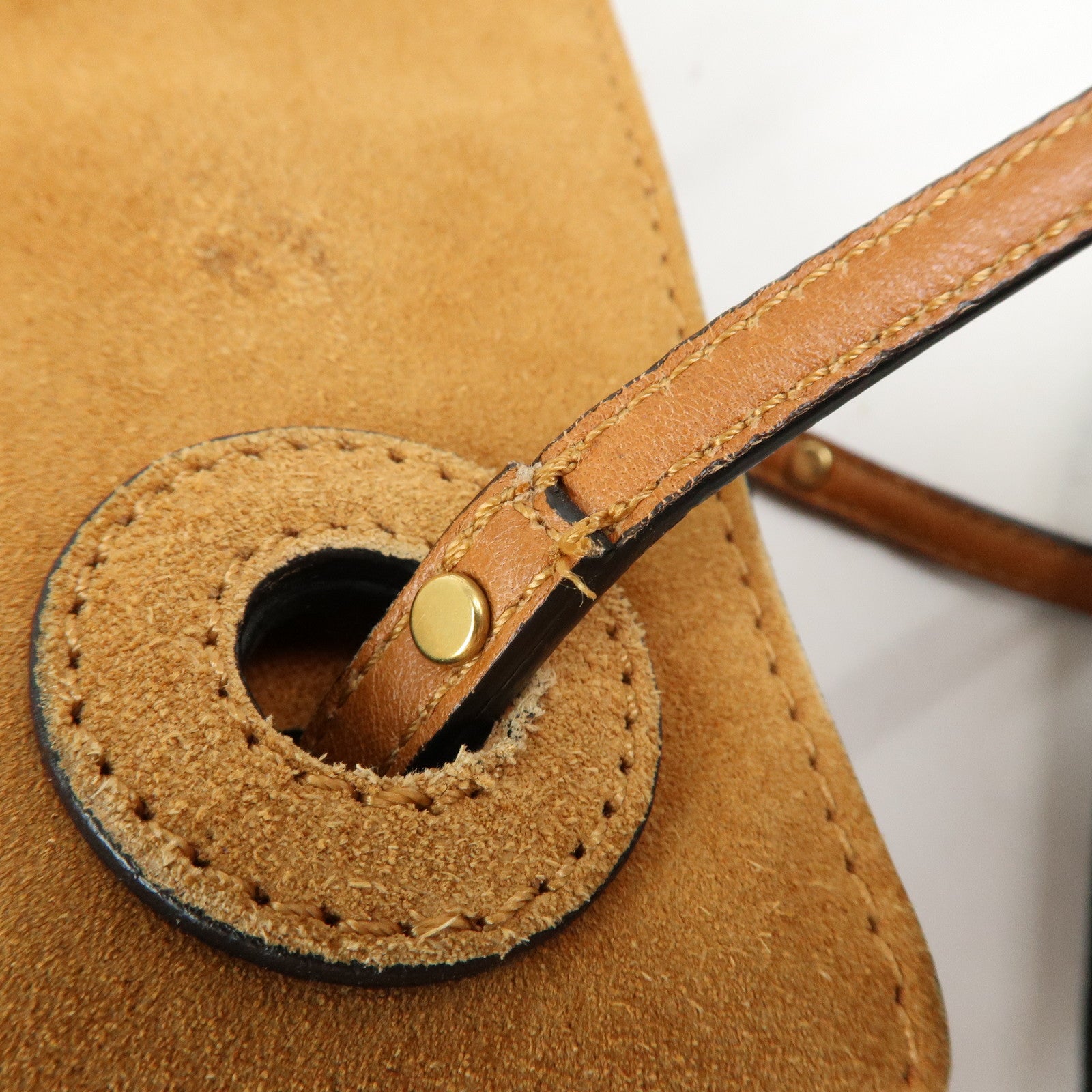 Chloe Suede Leather Tassel Shoulder Bag Crossbody Bag Brown