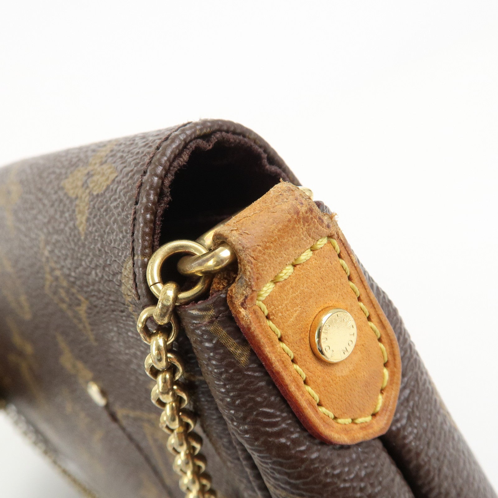 Louis Vuitton Monogram Favorite MM Shoulder Bag Brown M40718
