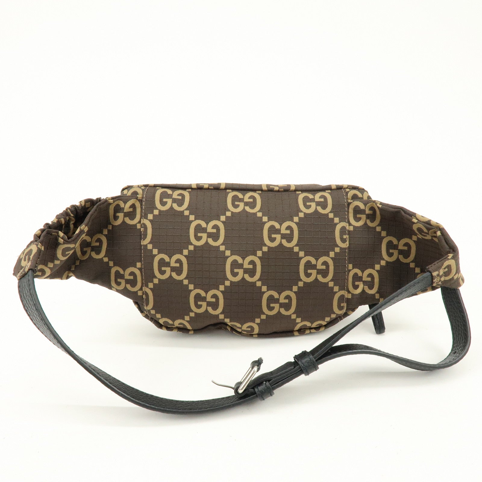 GUCCI GG Ripstop Leather Waist Pouch Body Bag Brown 767934