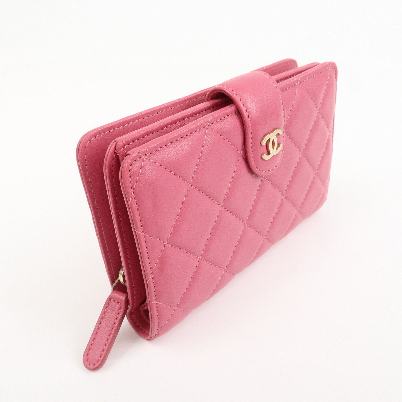 CHANEL Matelasse Lamb Skin Bi-fold Wallet Purse Pink