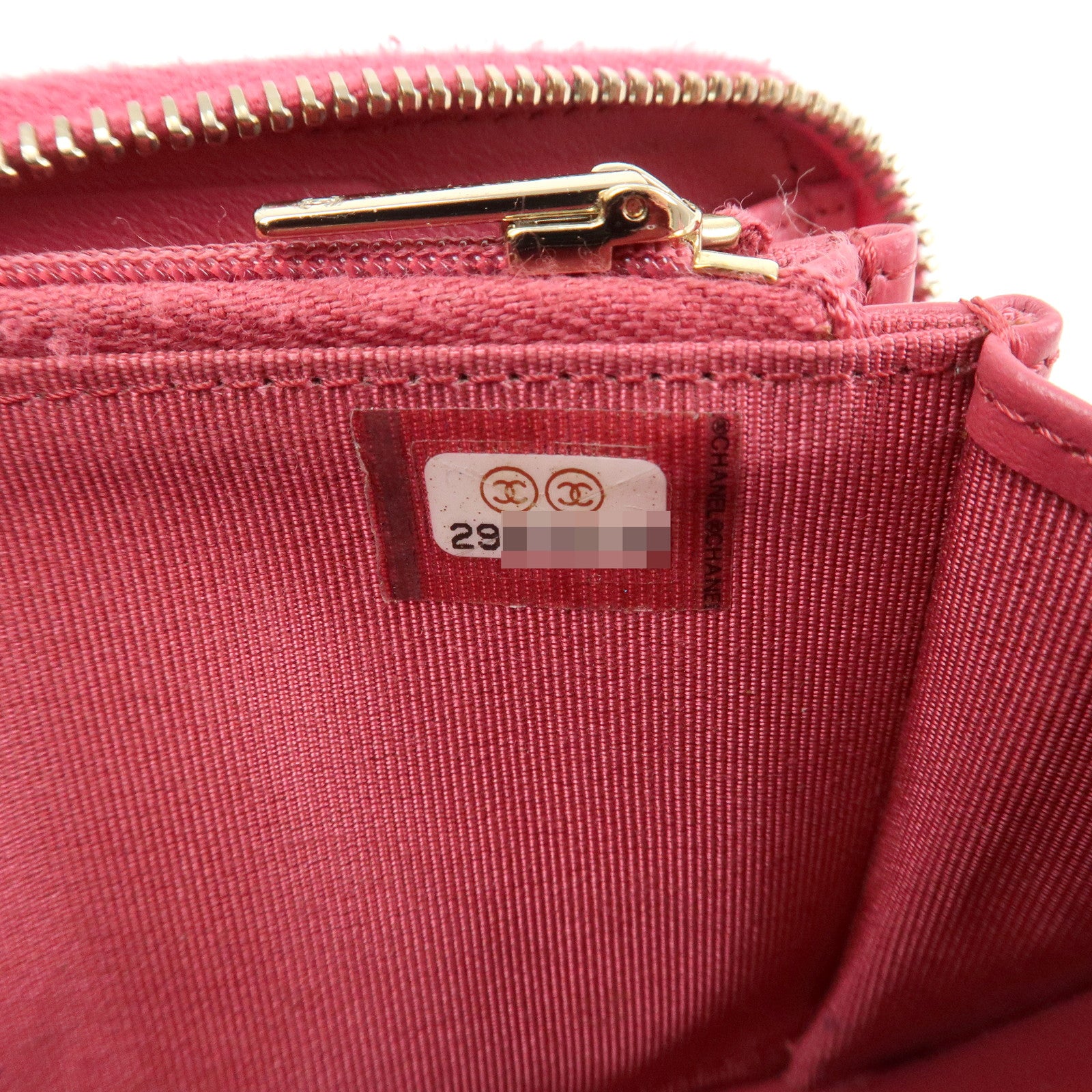 CHANEL COCO Mark Caviarskin Round Zippy Long Wallet Pink