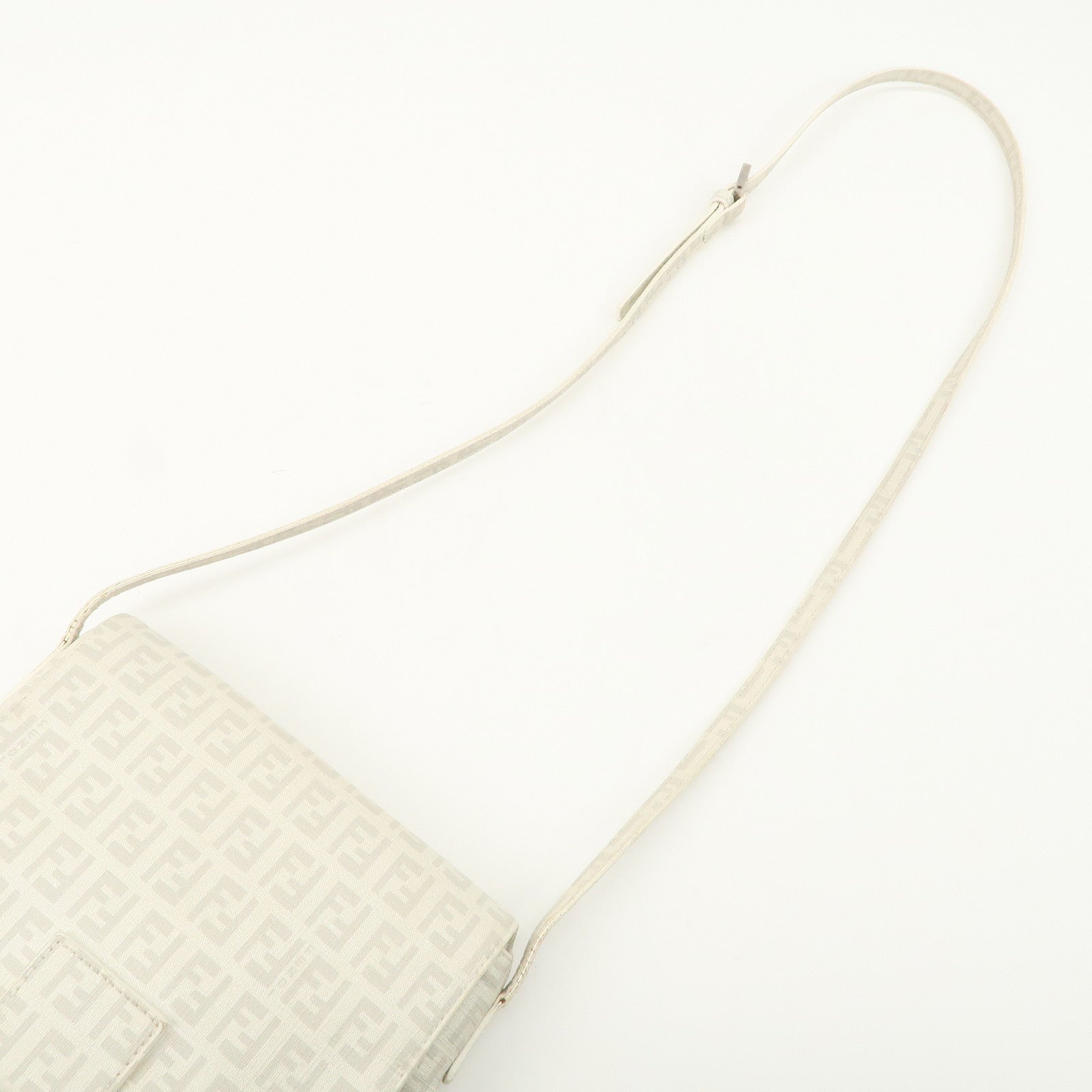 FENDI Zucchino PVC Leather Shoulder Bag Crossbody Bag White 8BT075