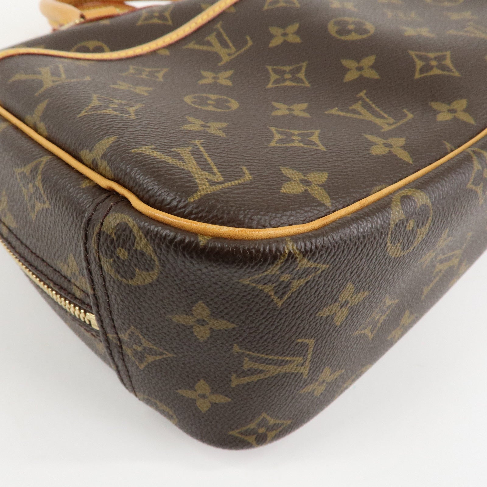 Louis Vuitton Monogram Trueville Hand Bag Brown M42228 Used