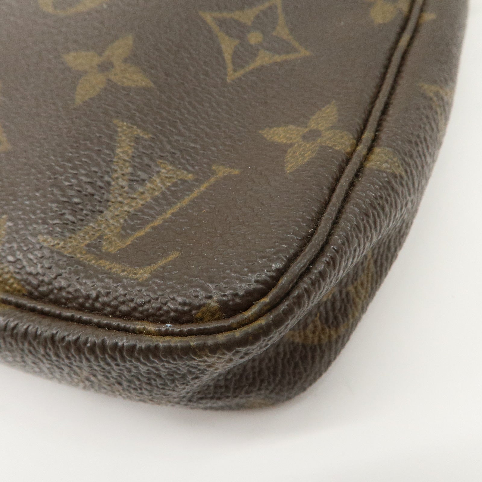 Louis Vuitton Monogram Pochette Accessoires Hand Bag Brown M51980 Used