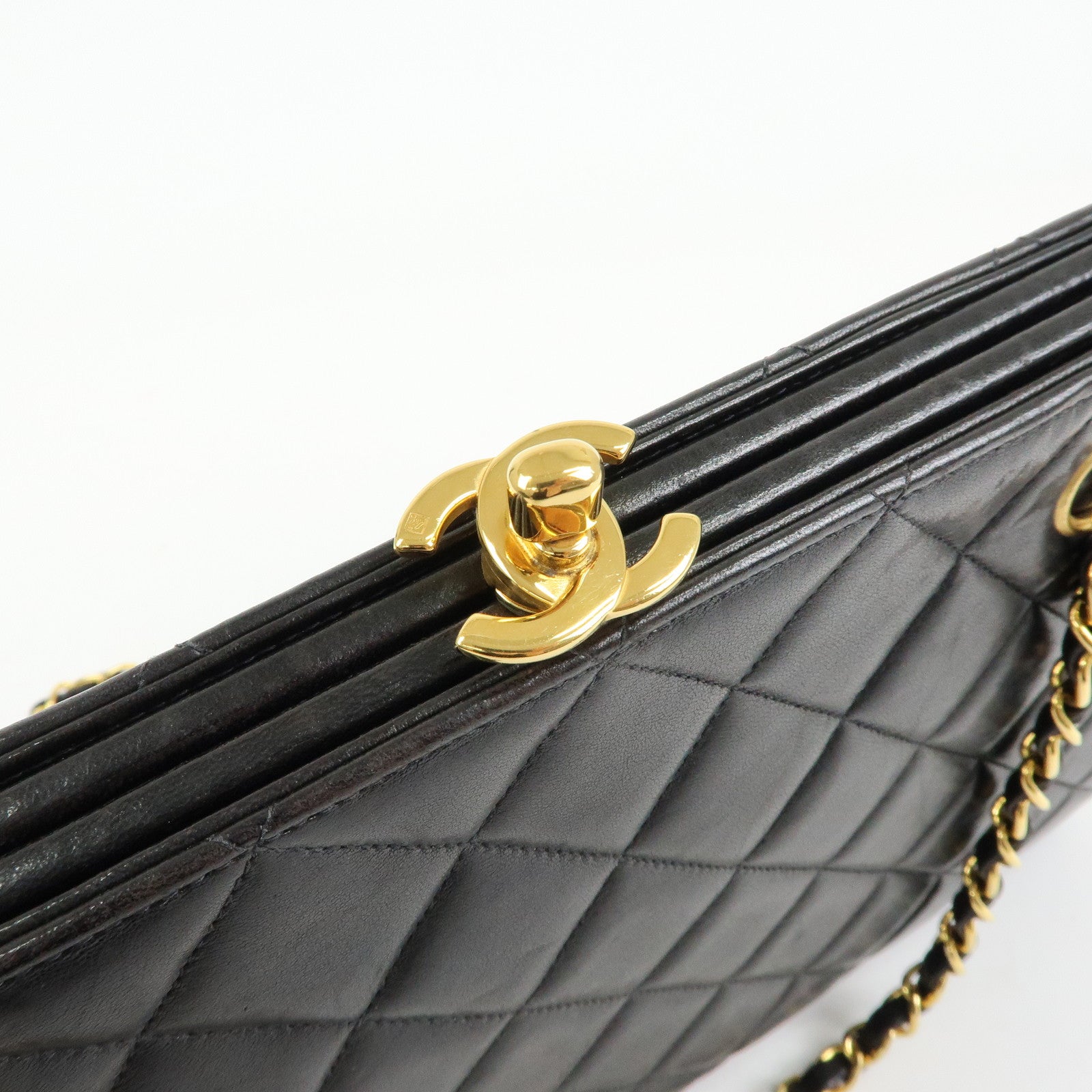 CHANEL Matelasse Lamb Skin Chain Kiss Lock Shoulder Bag Black Gold