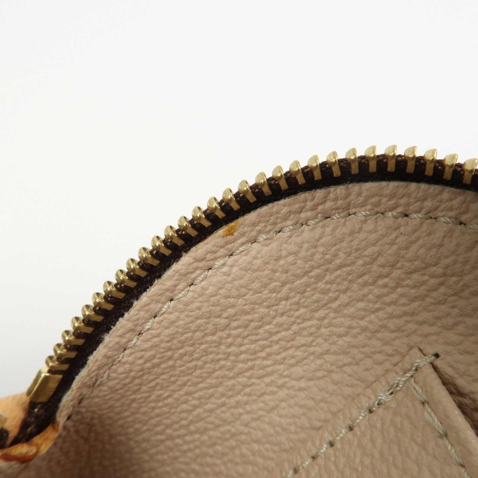 Louis Vuitton Monogram Pochette Cosmetic Pouch Brown M47515