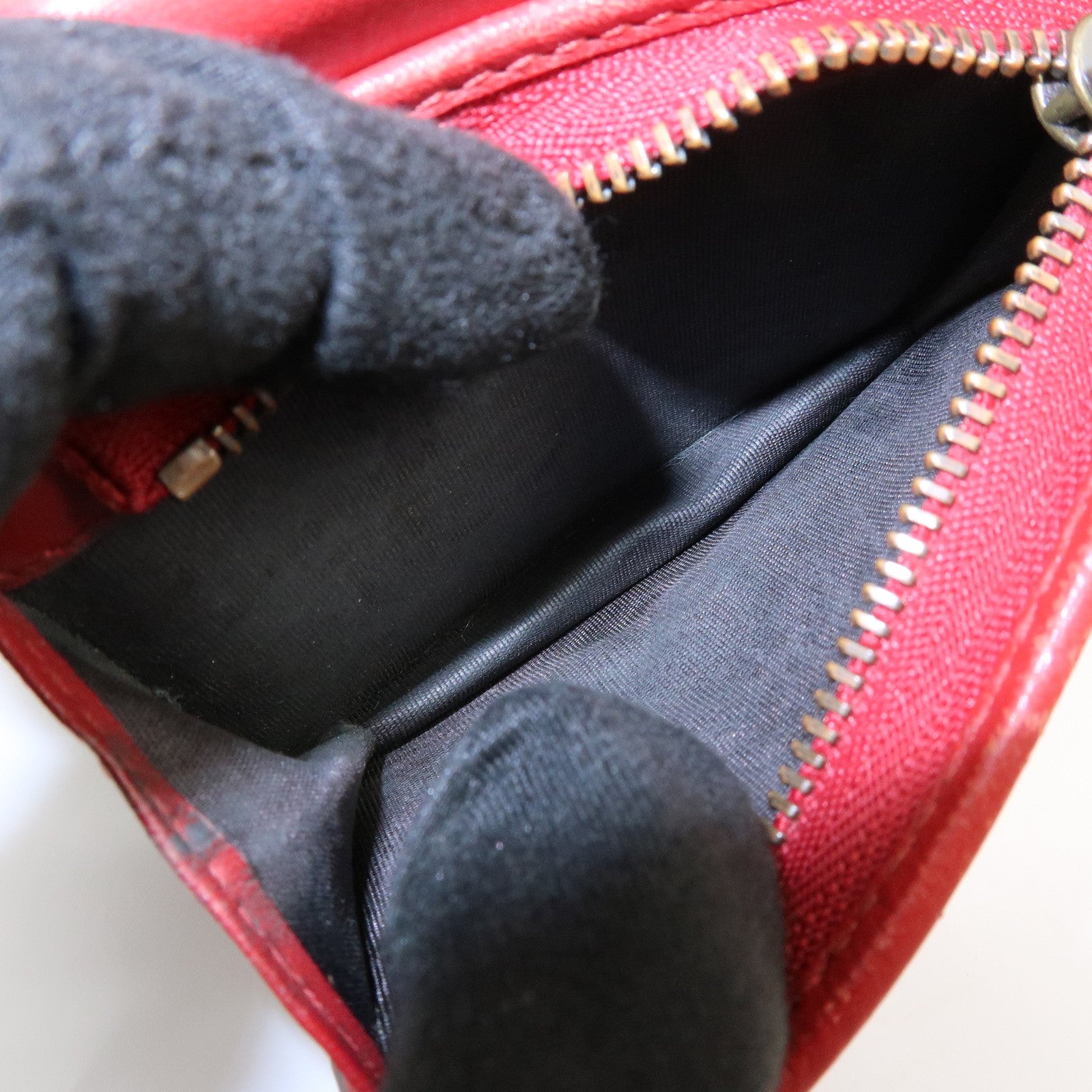 GUCCI Interlocking G GG Supreme Cherry Compact Wallet Beige 476050