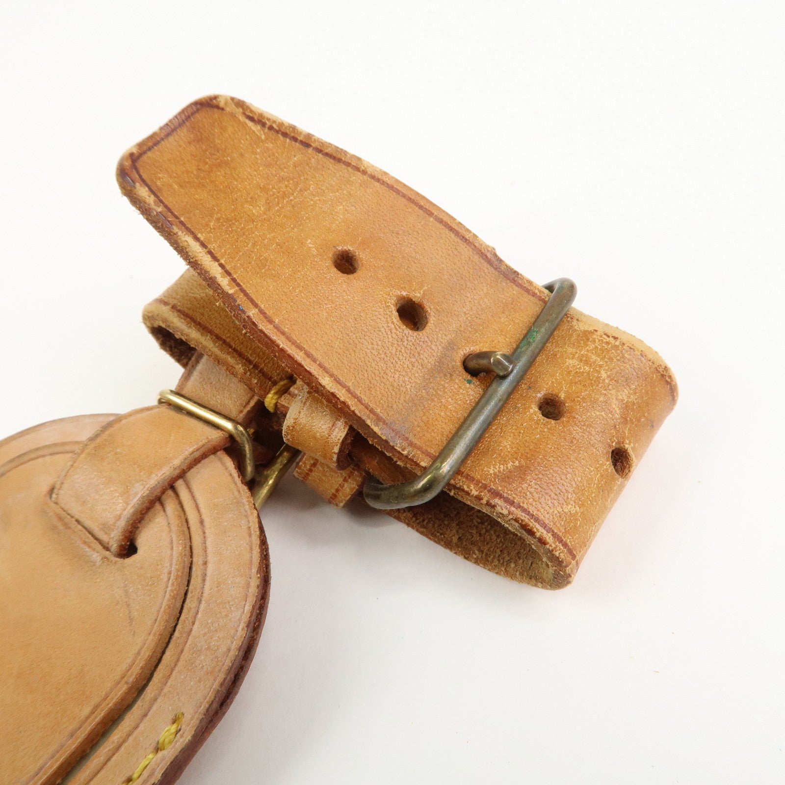 Louis Vuitton Set Of 20 Leather Name Tag & Poignet