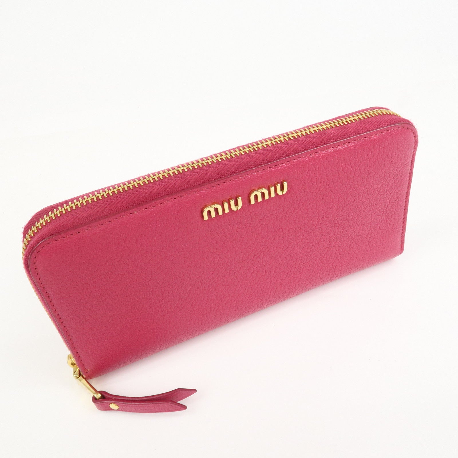 MIU MIU Logo Leather Round Zippy Wallet Pink 5M0506