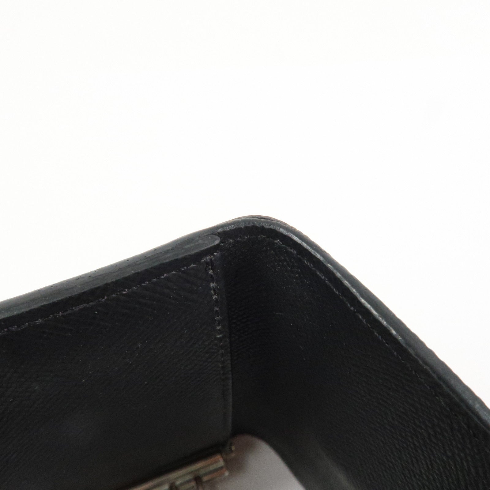 Louis Vuitton Damier Graphite Multicle 6 Key Case Gray Black N62662