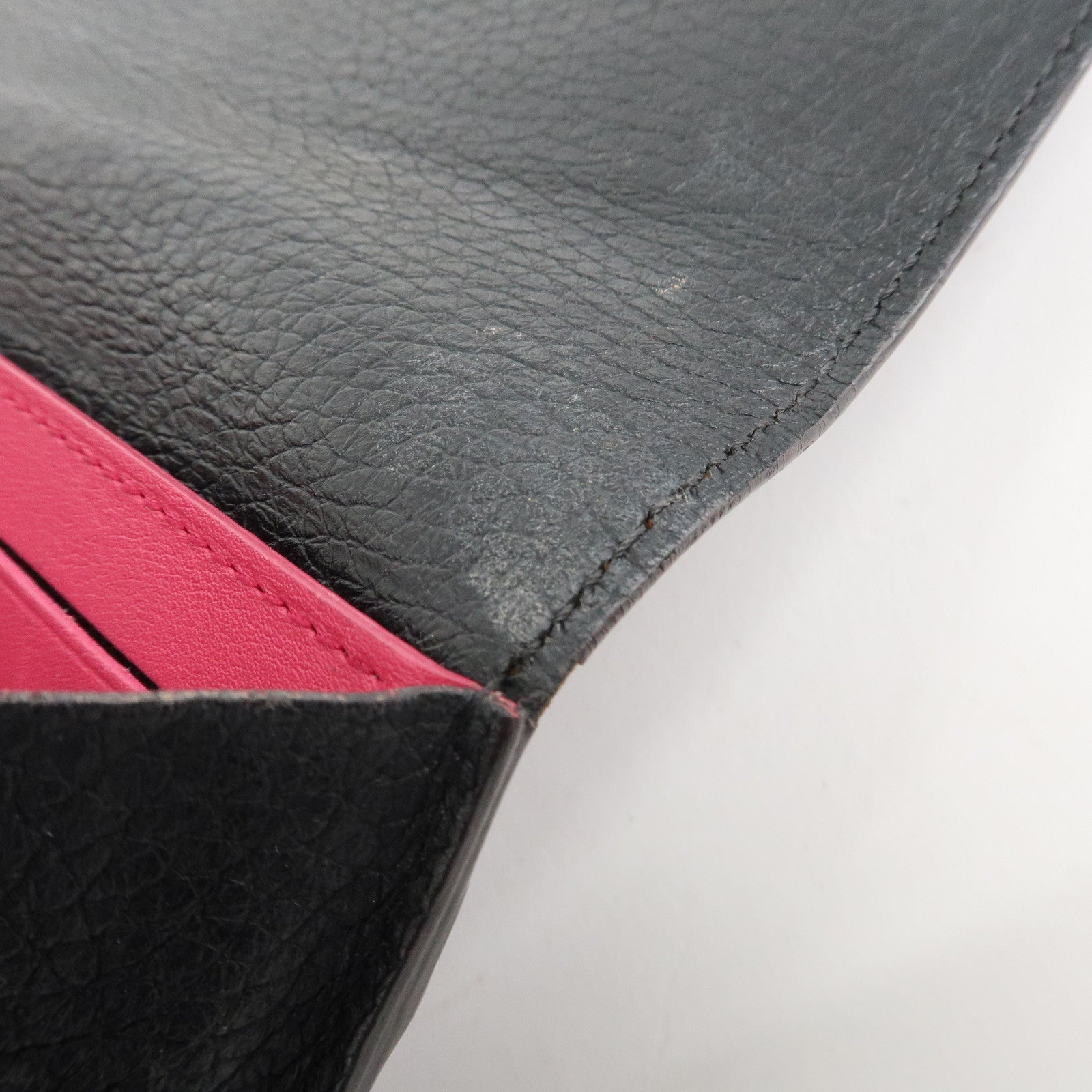 Louis Vuitton Portofoille Capucines Torillon Leather Wallet M61248 Used