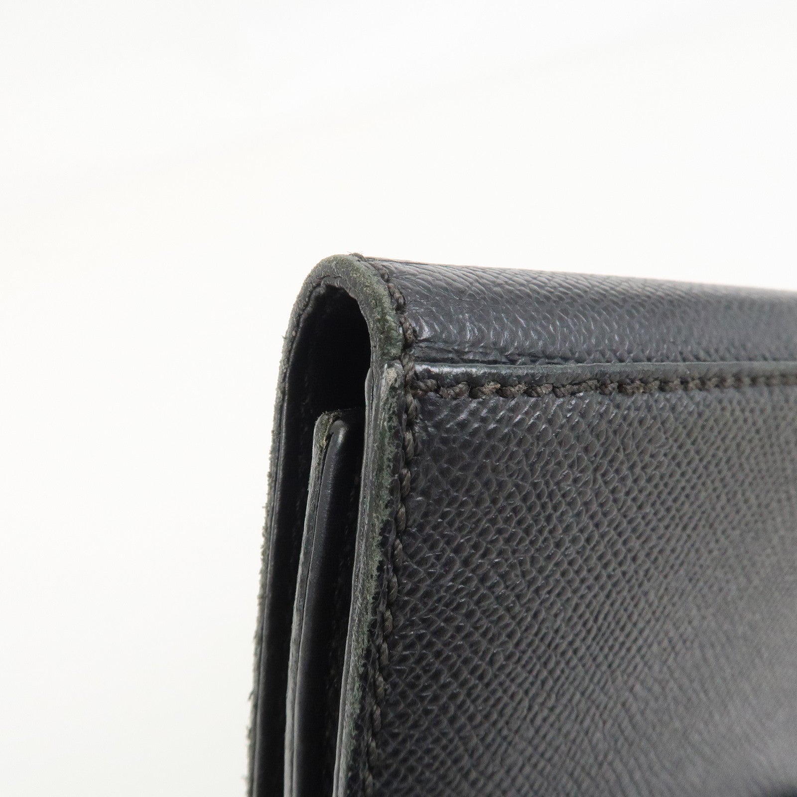 CHANEL COCO Mark Calf Leather Compact Wallet Black