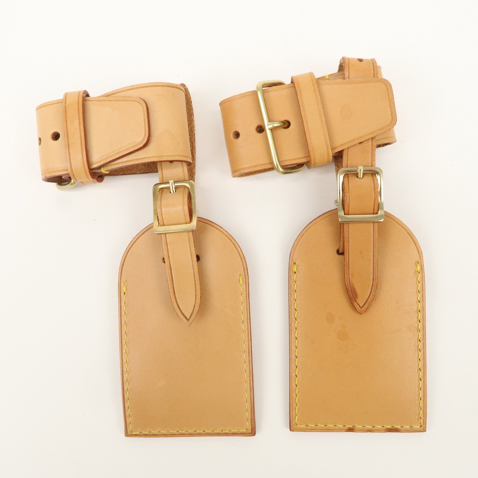 Louis Vuitton Set of 10 Leather Name Tag & Poignet Natural Used