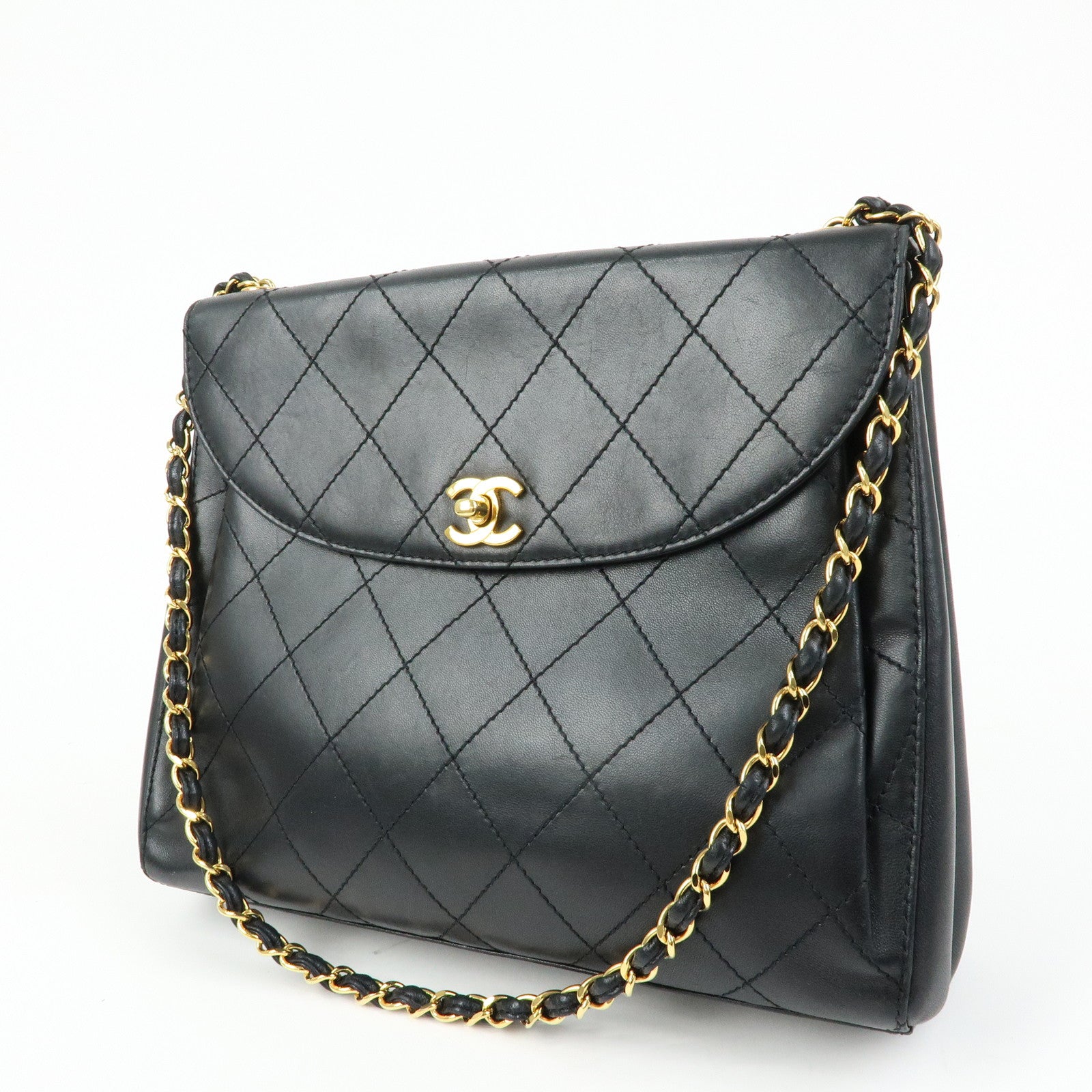 CHANEL Matelasse Lamb Skin Chain Shoulder Bag Black Gold