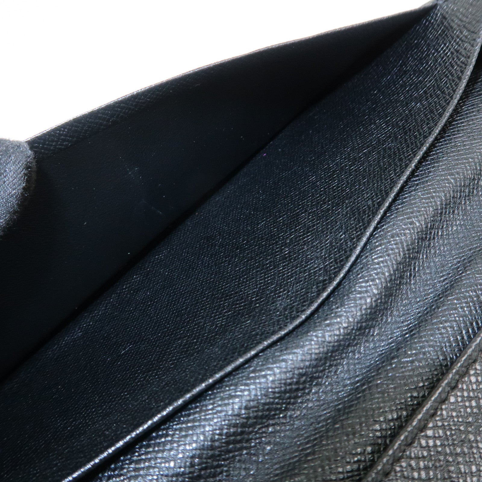 Louis Vuitton Taiga Porte Carte de Credit Yen Wallet Adoise M31002