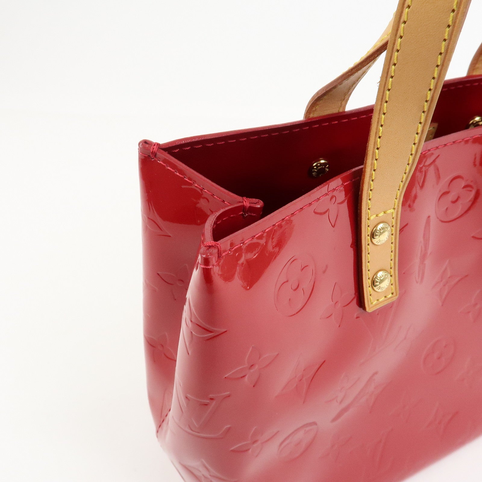 Louis Vuitton Monogram Vernis Leather Lead PM Pomme d'Amour M91990