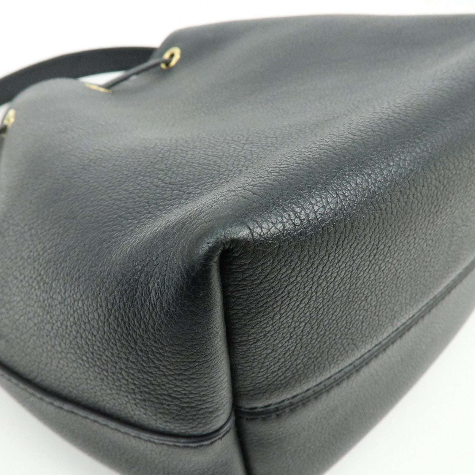 Louis Vuitton Lockme Bucket NV 2Way Bag Hand Bag Black M57687