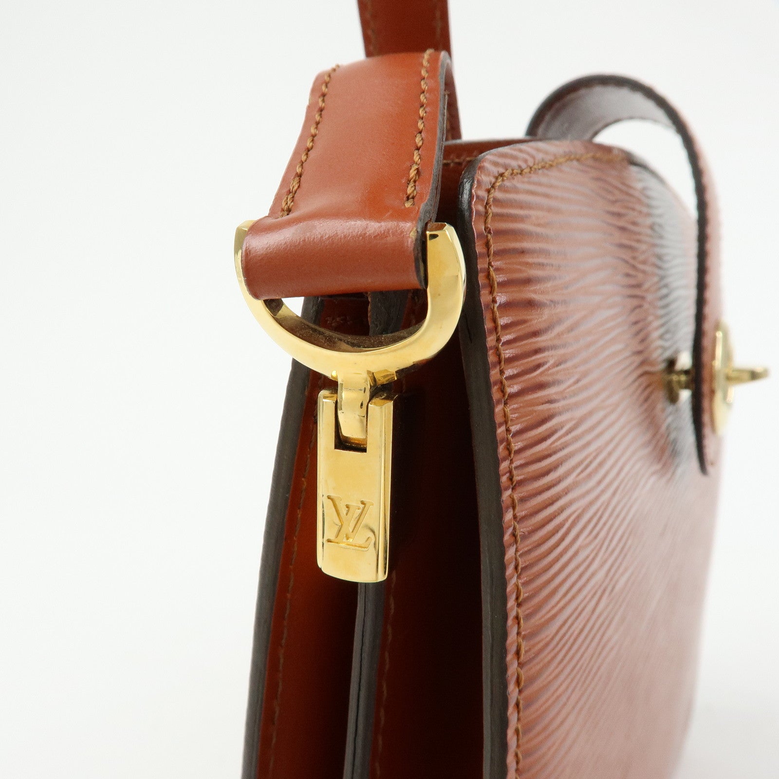 Louis Vuitton Epi Leather Capucines Shoulder Bag Kenya Brown M52343