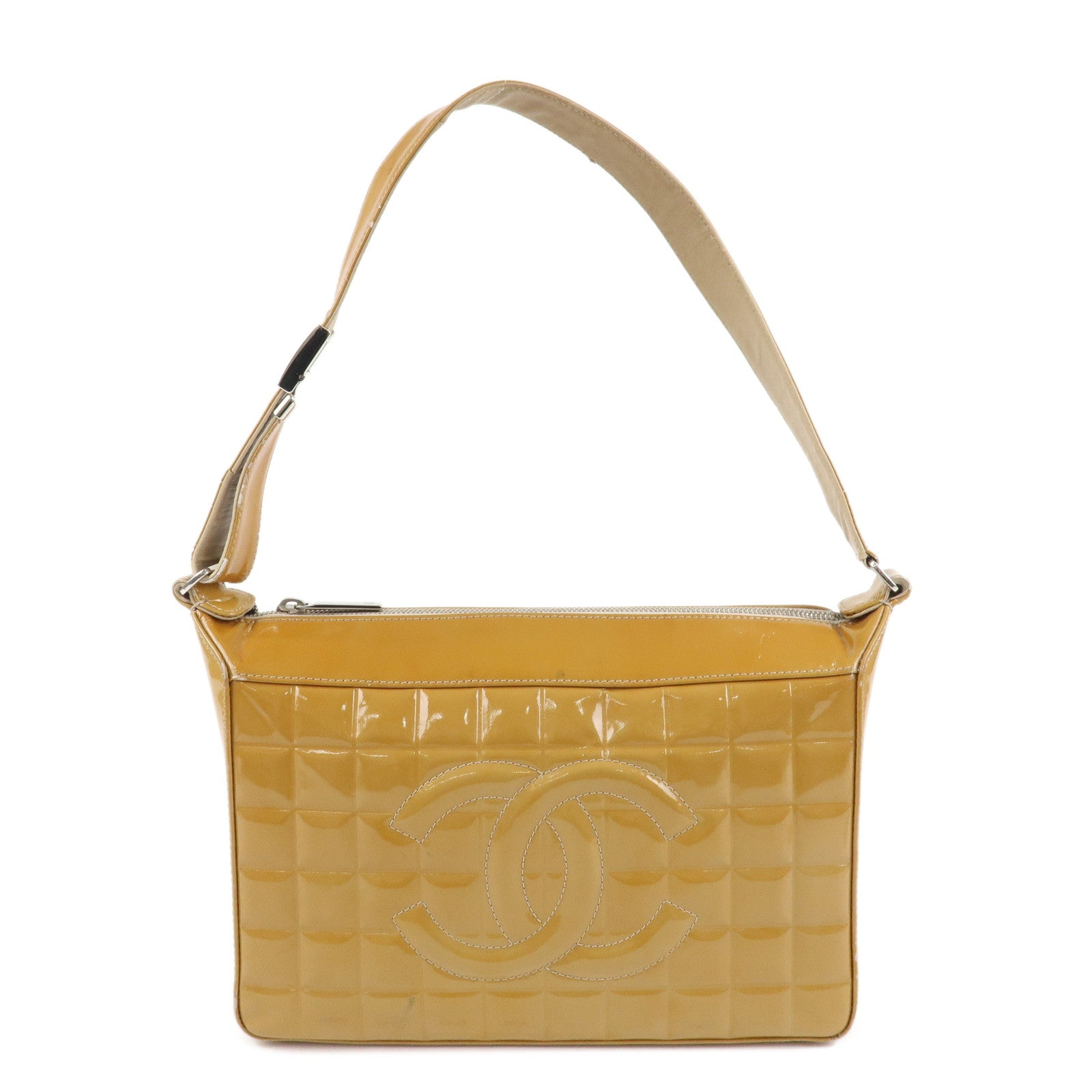 CHANEL COCO Mark Chocolate Bar Patent Leather Shoulder Bag Beige Used