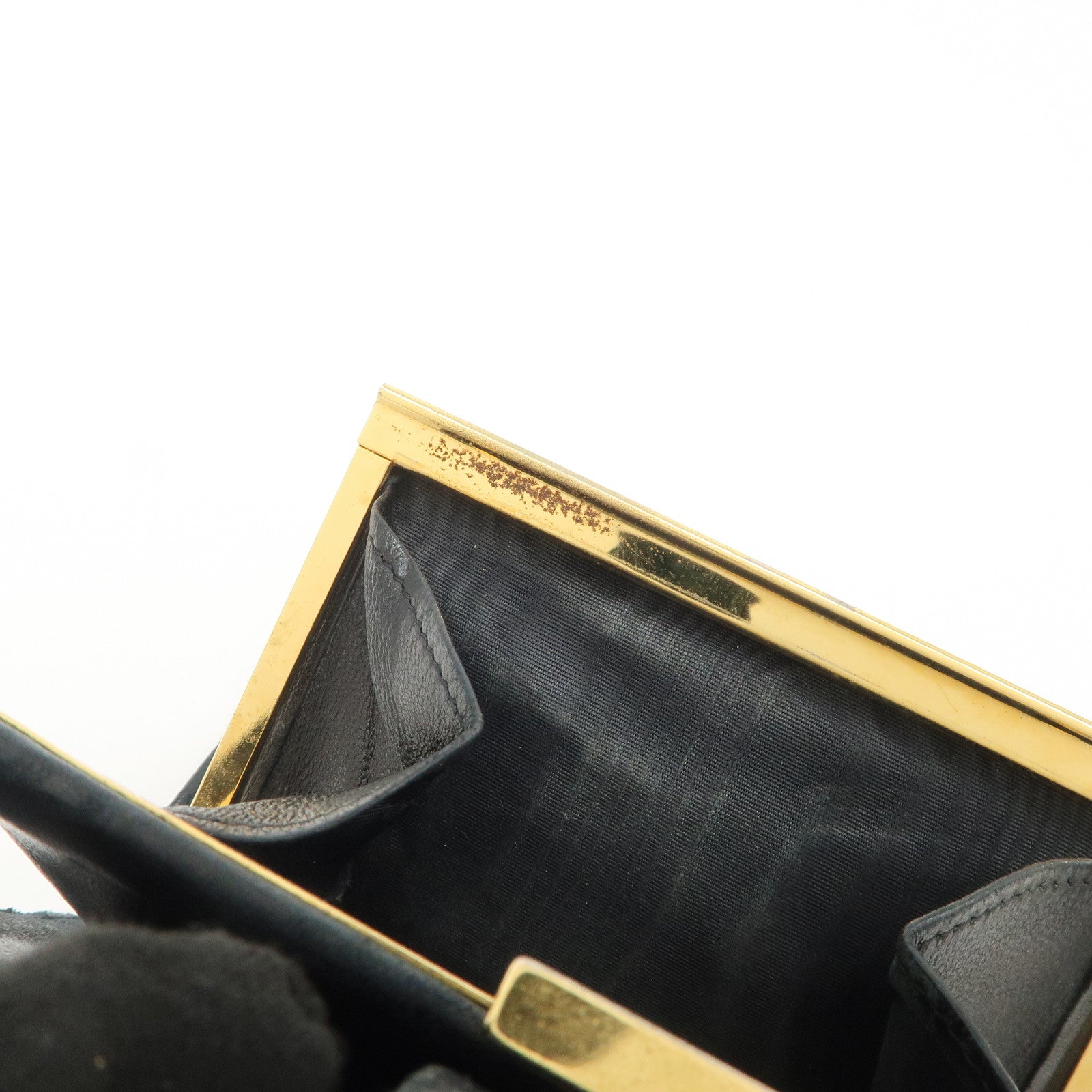 CHANEL COCO Mark Caviarskin Leather Bi-fold Wallet Black