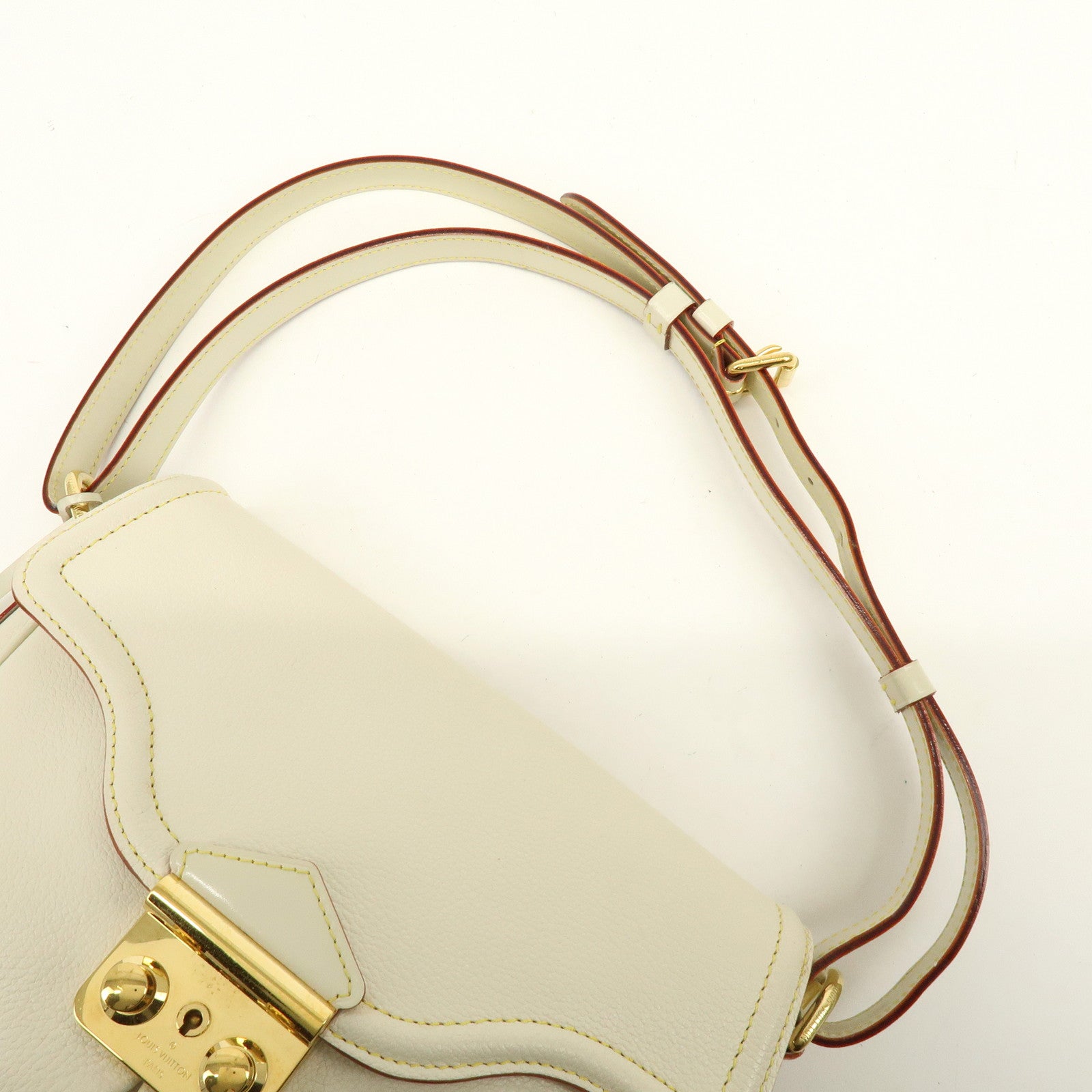 Louis Vuitton Suhali L’Essentiel Leather Shoulder Bag Bronc M95845