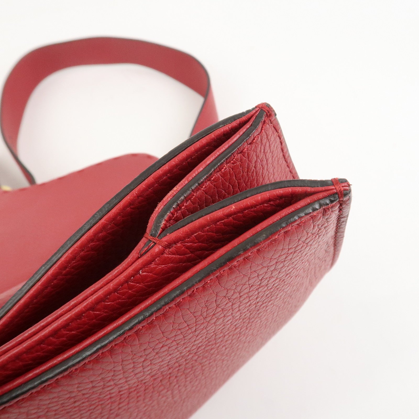 GUCCI GG Marmont Tiger Head Leather Shoulder Bag Red 409154