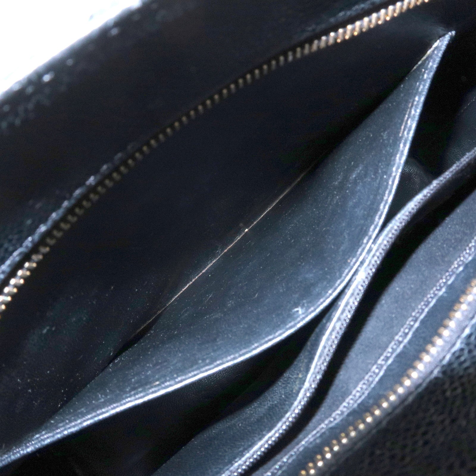 CHANEL Matelasse Caviarskin Medallion Tote Bag Hand Bag A01804